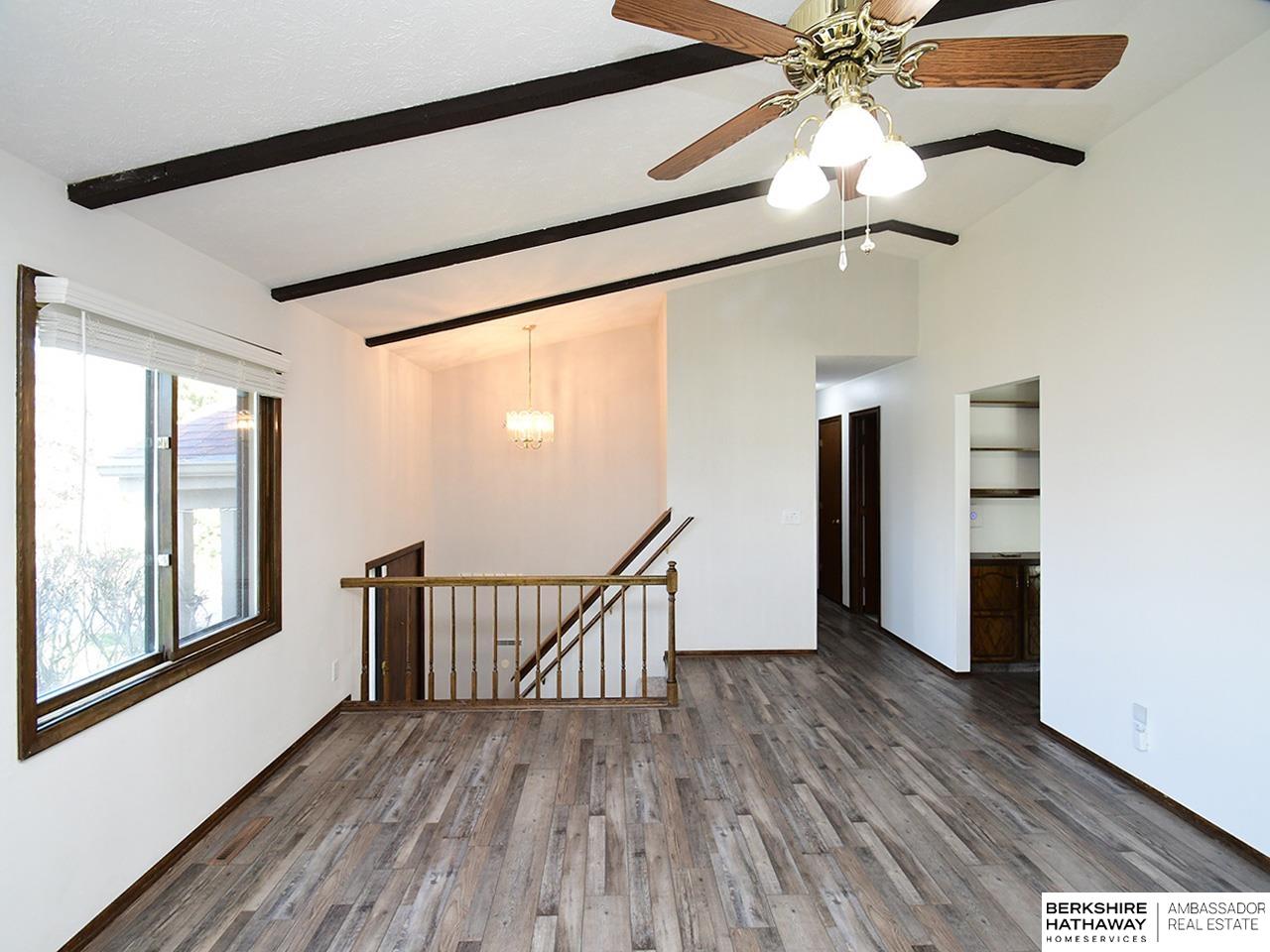 Omaha, Nebraska 68137, United States, 3 Bedrooms Bedrooms, ,2 BathroomsBathrooms,Residential,Pending,99816