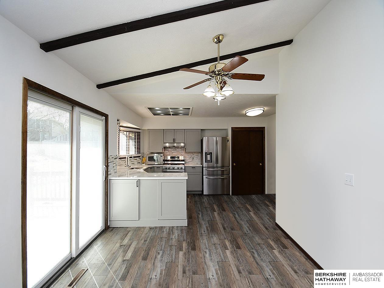 Omaha, Nebraska 68137, United States, 3 Bedrooms Bedrooms, ,2 BathroomsBathrooms,Residential,Pending,99816