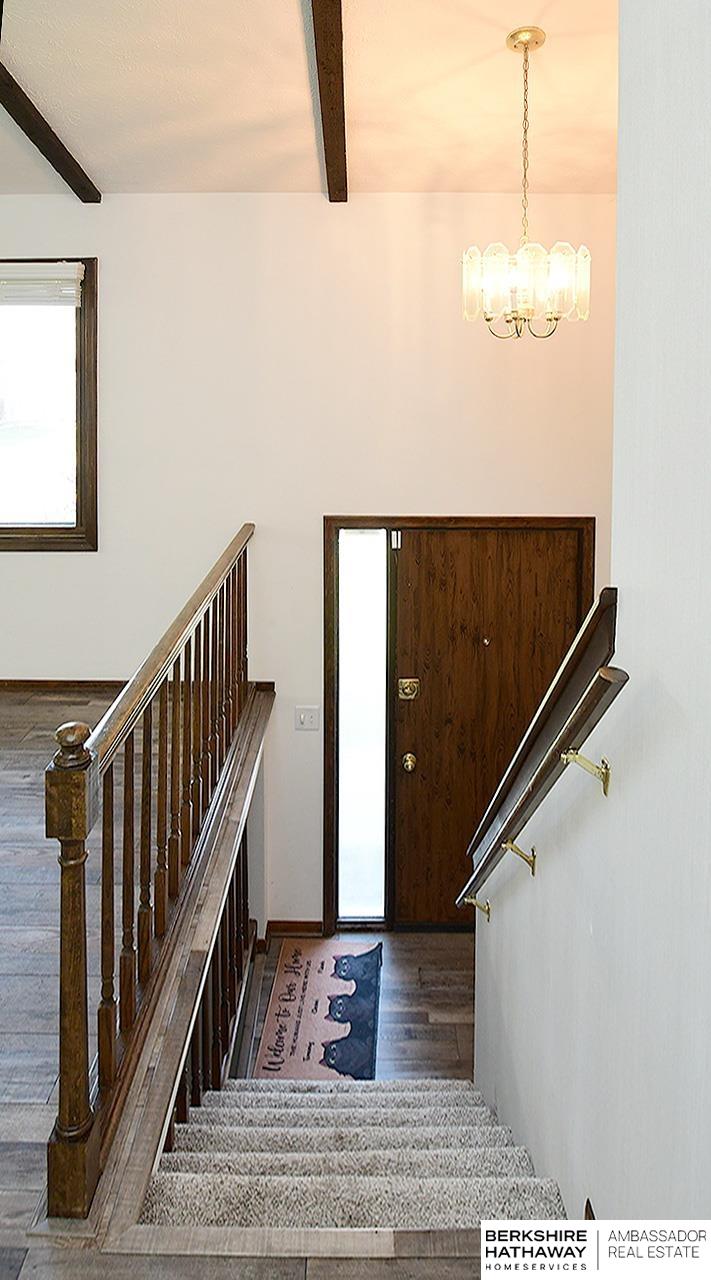 Omaha, Nebraska 68137, United States, 3 Bedrooms Bedrooms, ,2 BathroomsBathrooms,Residential,Pending,99816