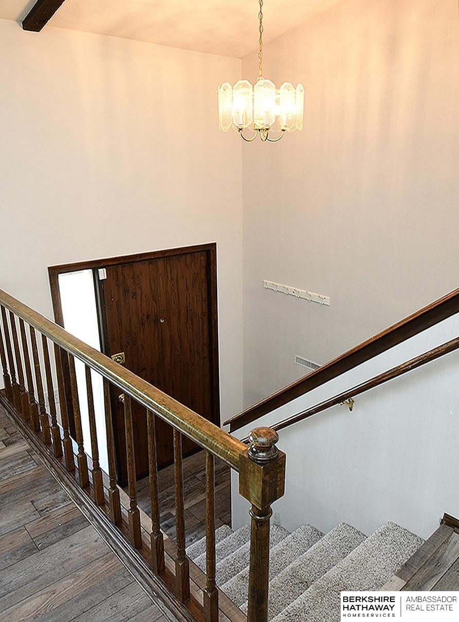 Omaha, Nebraska 68137, United States, 3 Bedrooms Bedrooms, ,2 BathroomsBathrooms,Residential,Pending,99816