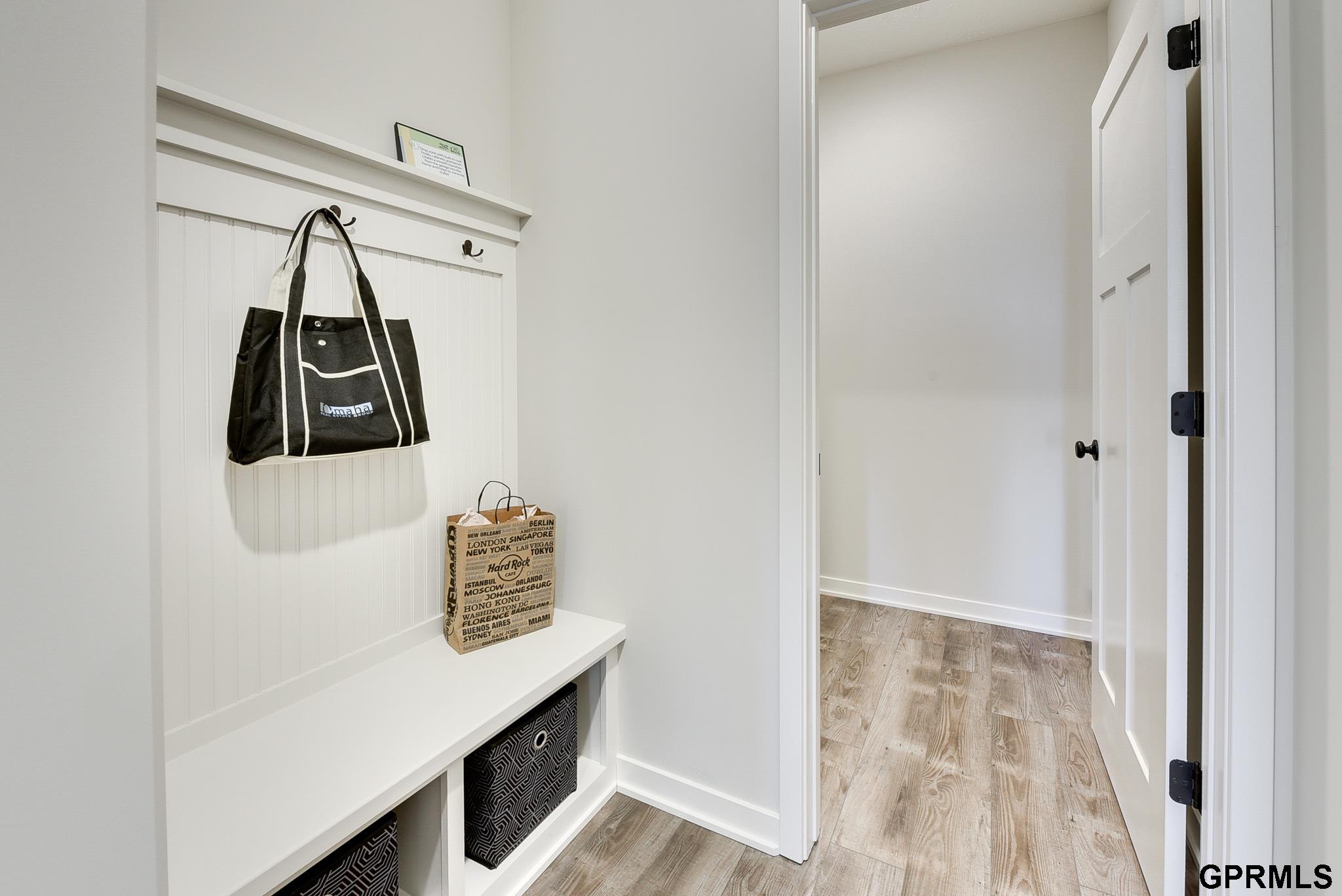 Papillion, Nebraska 68138, United States, 3 Bedrooms Bedrooms, ,2 BathroomsBathrooms,Residential,Pending,23645