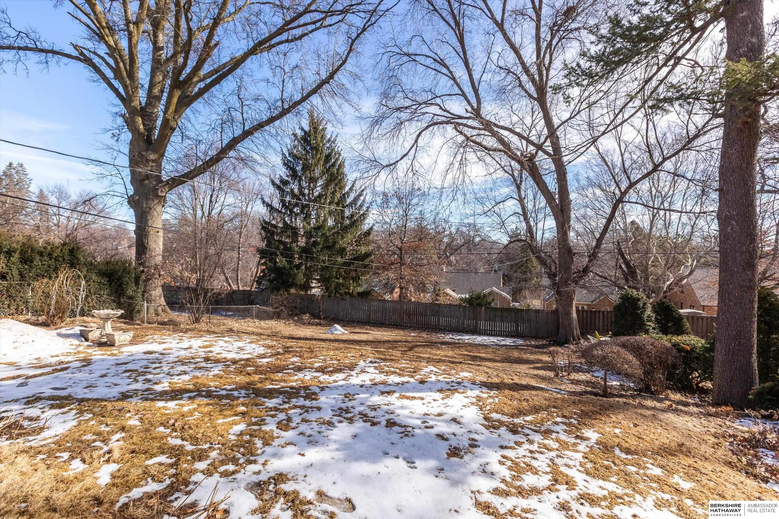 Omaha, Nebraska 68104, United States, 3 Bedrooms Bedrooms, ,2 BathroomsBathrooms,Residential,Pending,78194