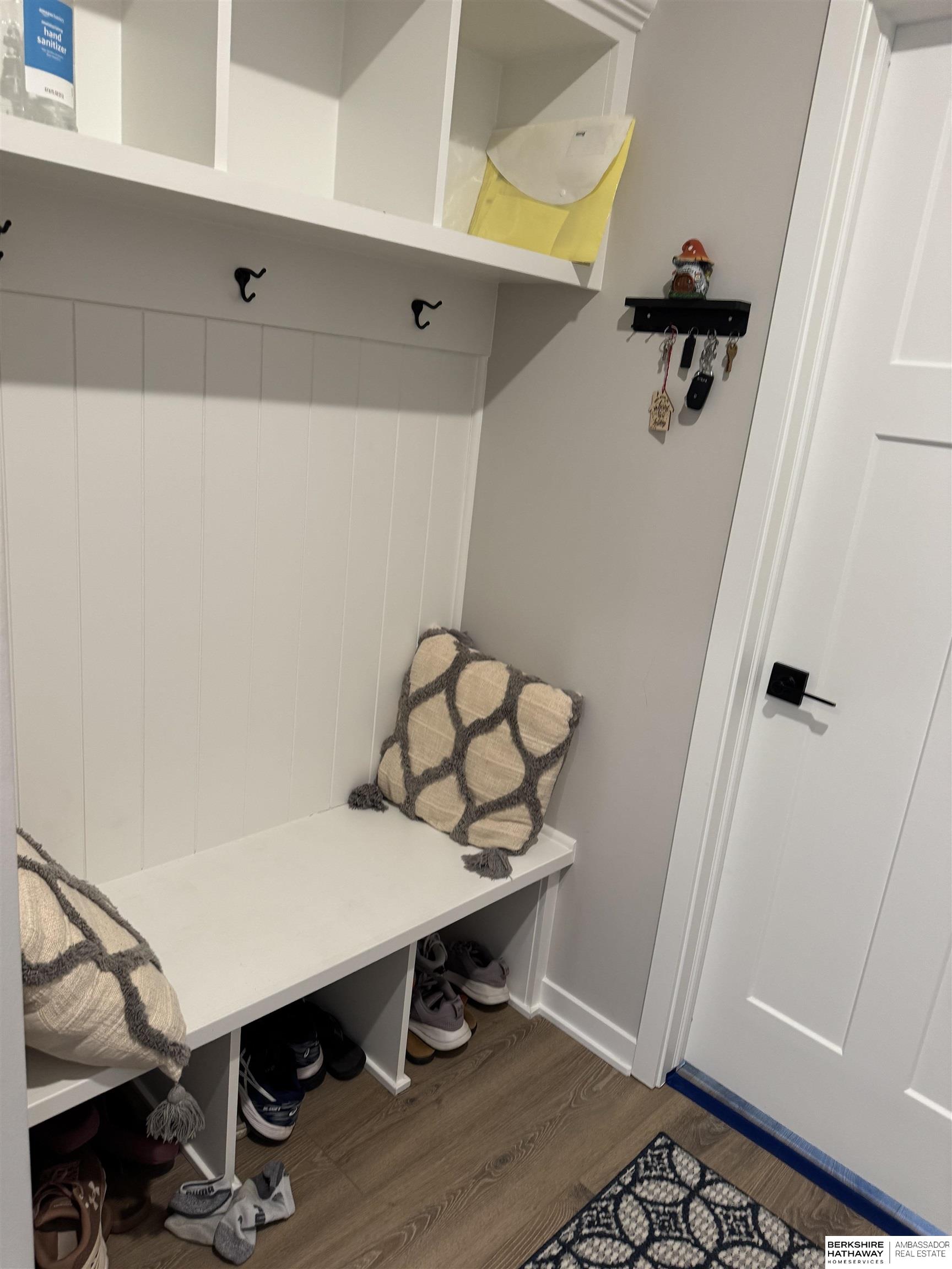 Omaha, Nebraska 68136, United States, 4 Bedrooms Bedrooms, ,3 BathroomsBathrooms,Residential,Active,94866