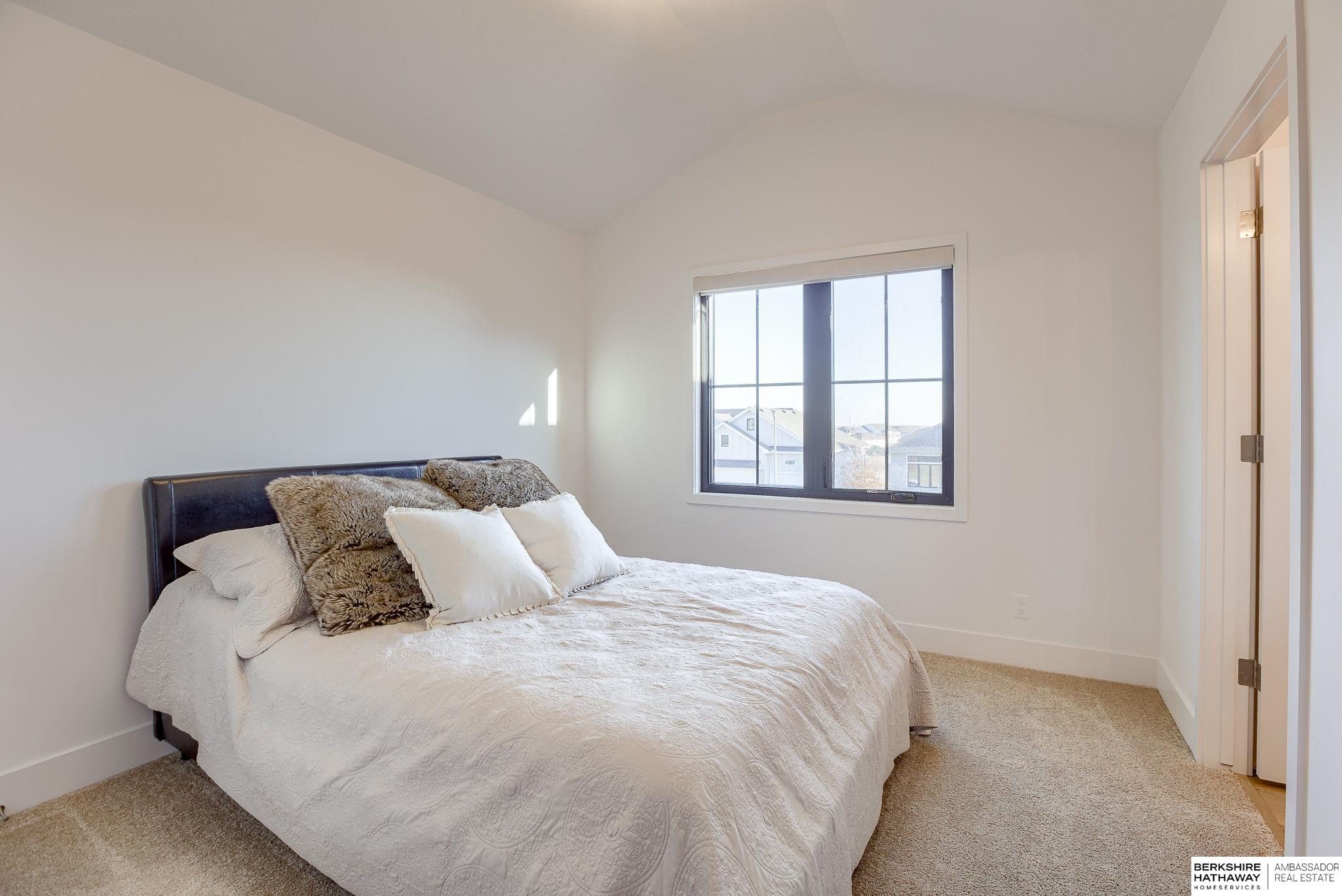 Elkhorn, Nebraska 68022, United States, 5 Bedrooms Bedrooms, ,5 BathroomsBathrooms,Residential,Active,86801