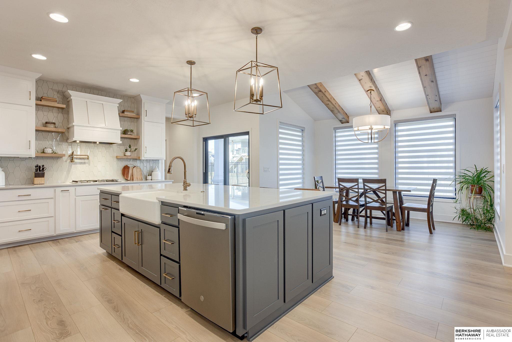 Elkhorn, Nebraska 68022, United States, 5 Bedrooms Bedrooms, ,5 BathroomsBathrooms,Residential,Active,86801