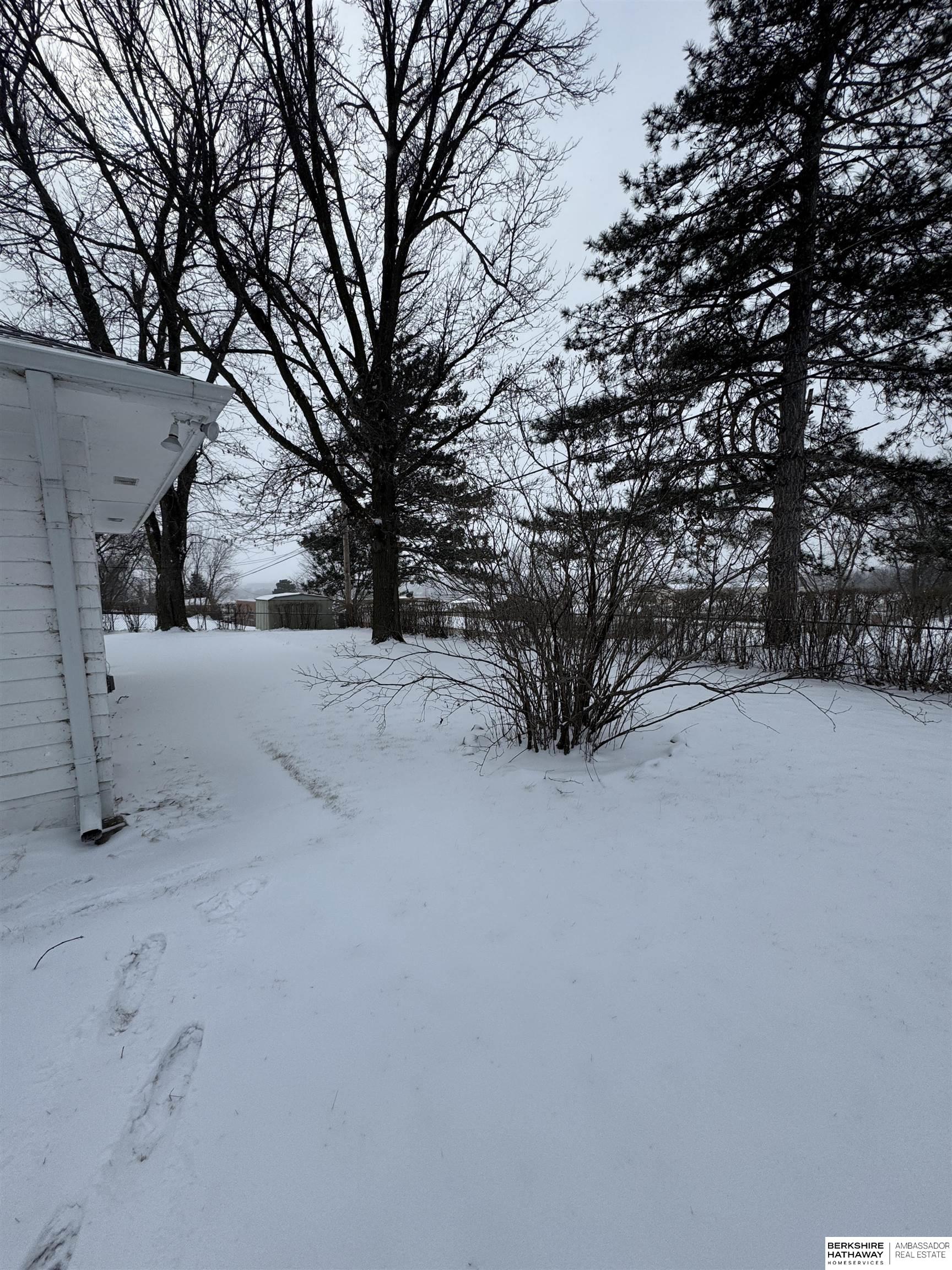 Omaha, Nebraska 68124, United States, 3 Bedrooms Bedrooms, ,2 BathroomsBathrooms,Residential,Pending,4506