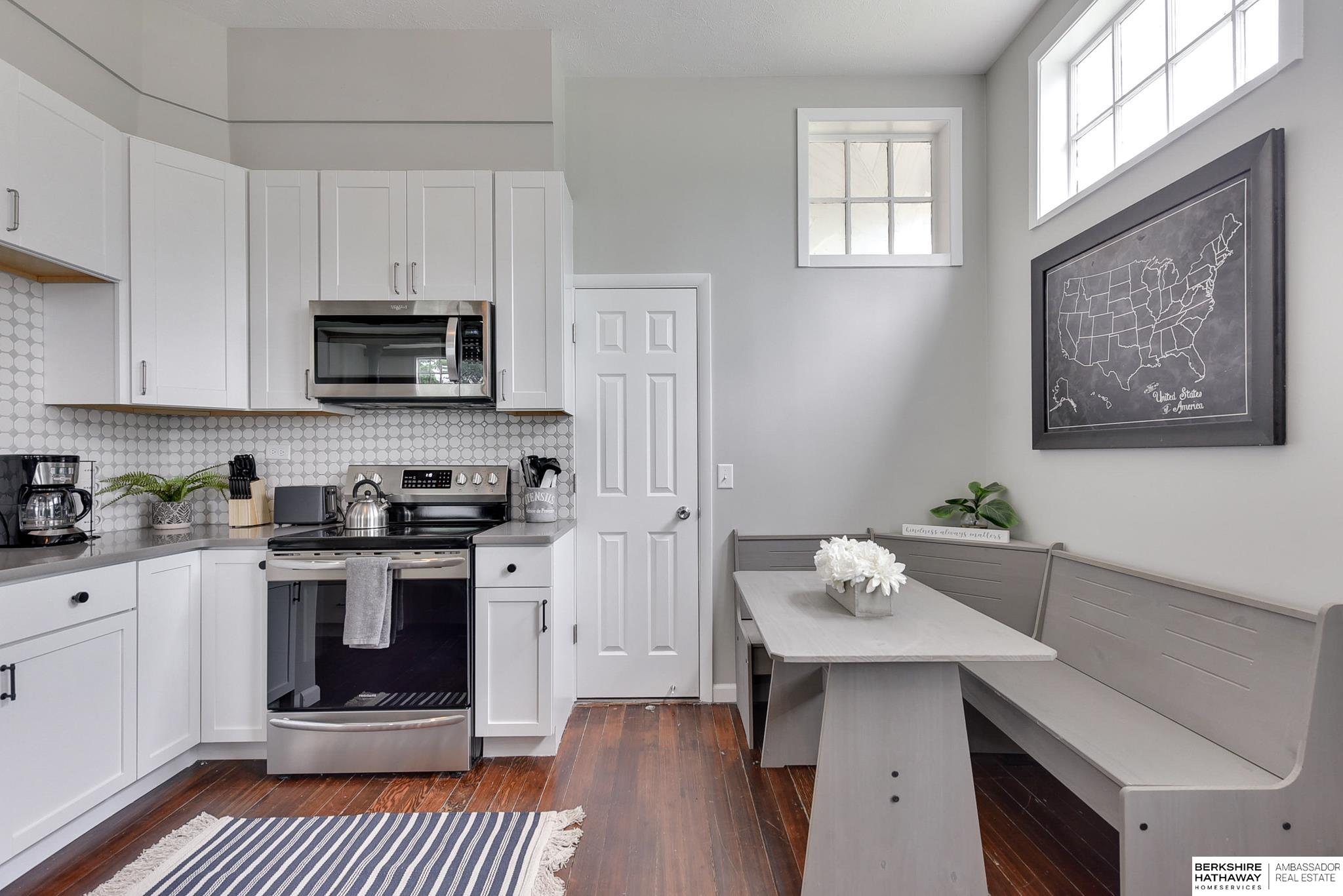 Omaha, Nebraska 68022, United States, 3 Bedrooms Bedrooms, ,1 BathroomBathrooms,Residential,Active,11399