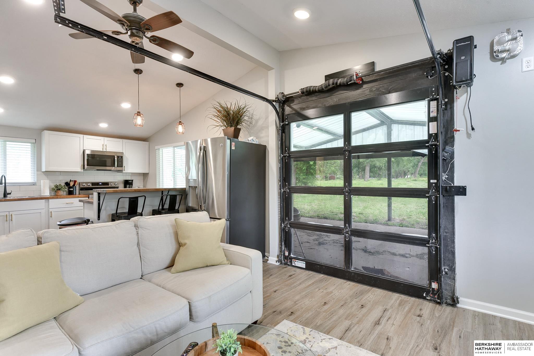 Omaha, Nebraska 68022, United States, 3 Bedrooms Bedrooms, ,1 BathroomBathrooms,Residential,Active,11399