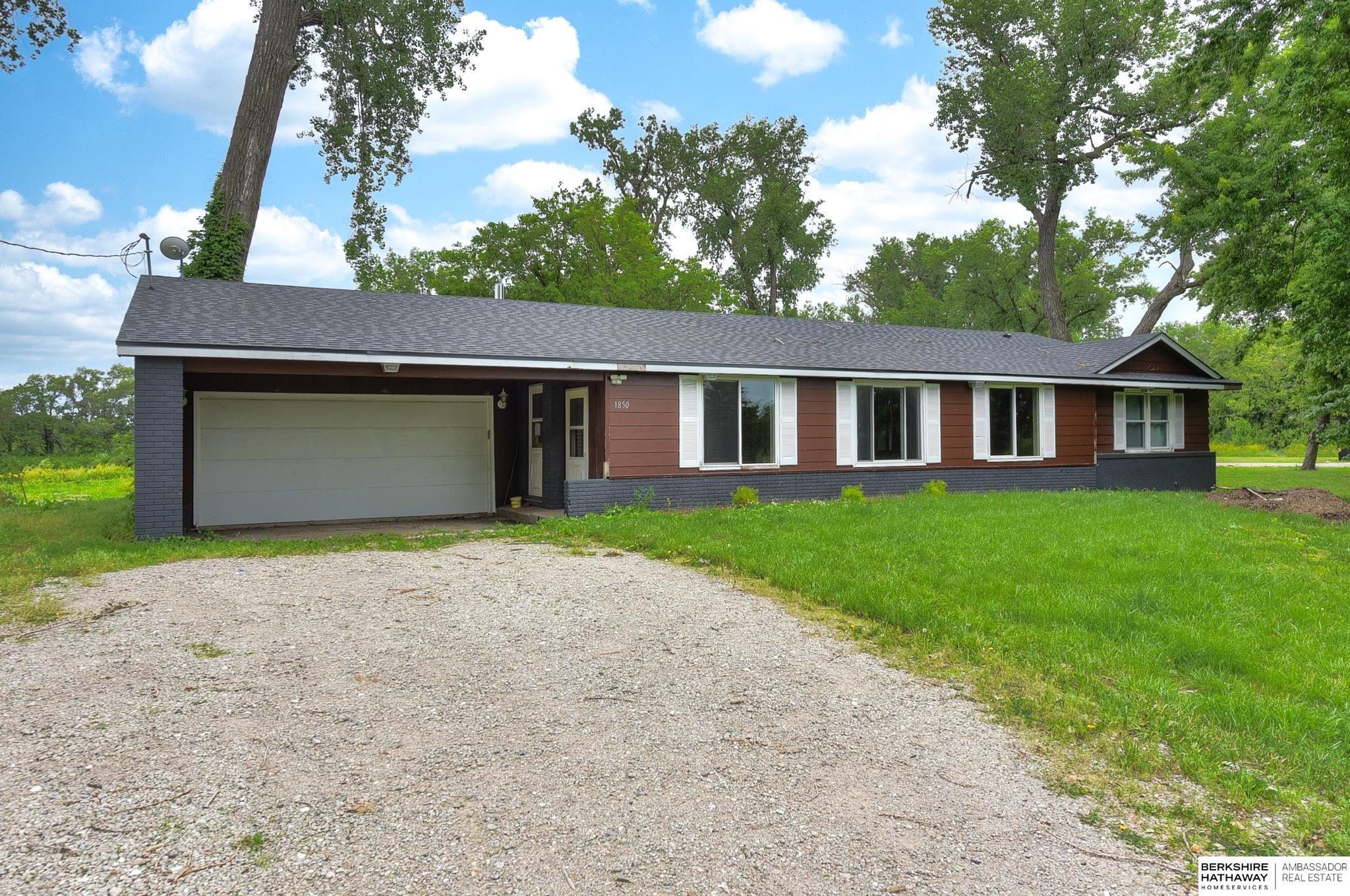 Omaha, Nebraska 68022, United States, 3 Bedrooms Bedrooms, ,1 BathroomBathrooms,Residential,Active,11399