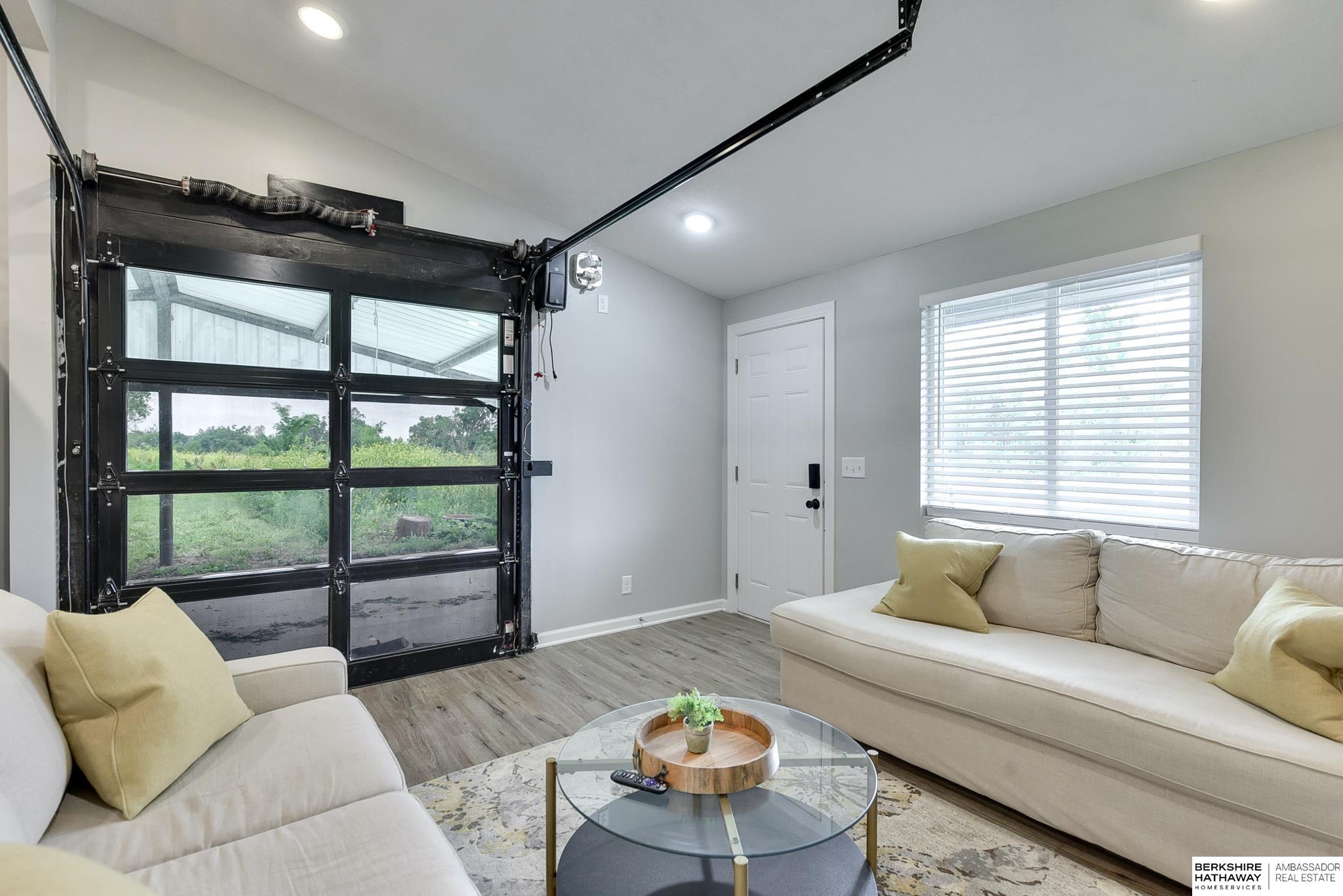 Omaha, Nebraska 68022, United States, 3 Bedrooms Bedrooms, ,1 BathroomBathrooms,Residential,Active,11399