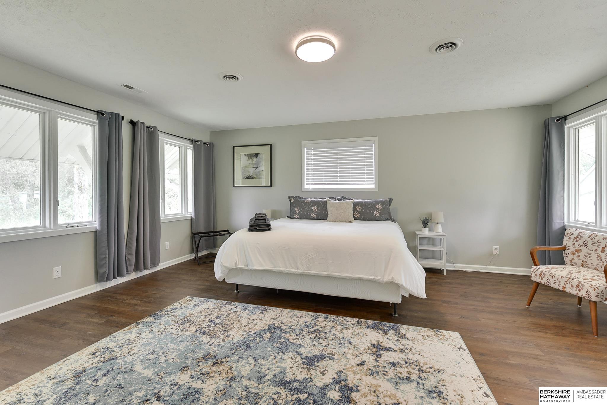 Omaha, Nebraska 68022, United States, 3 Bedrooms Bedrooms, ,1 BathroomBathrooms,Residential,Active,11399