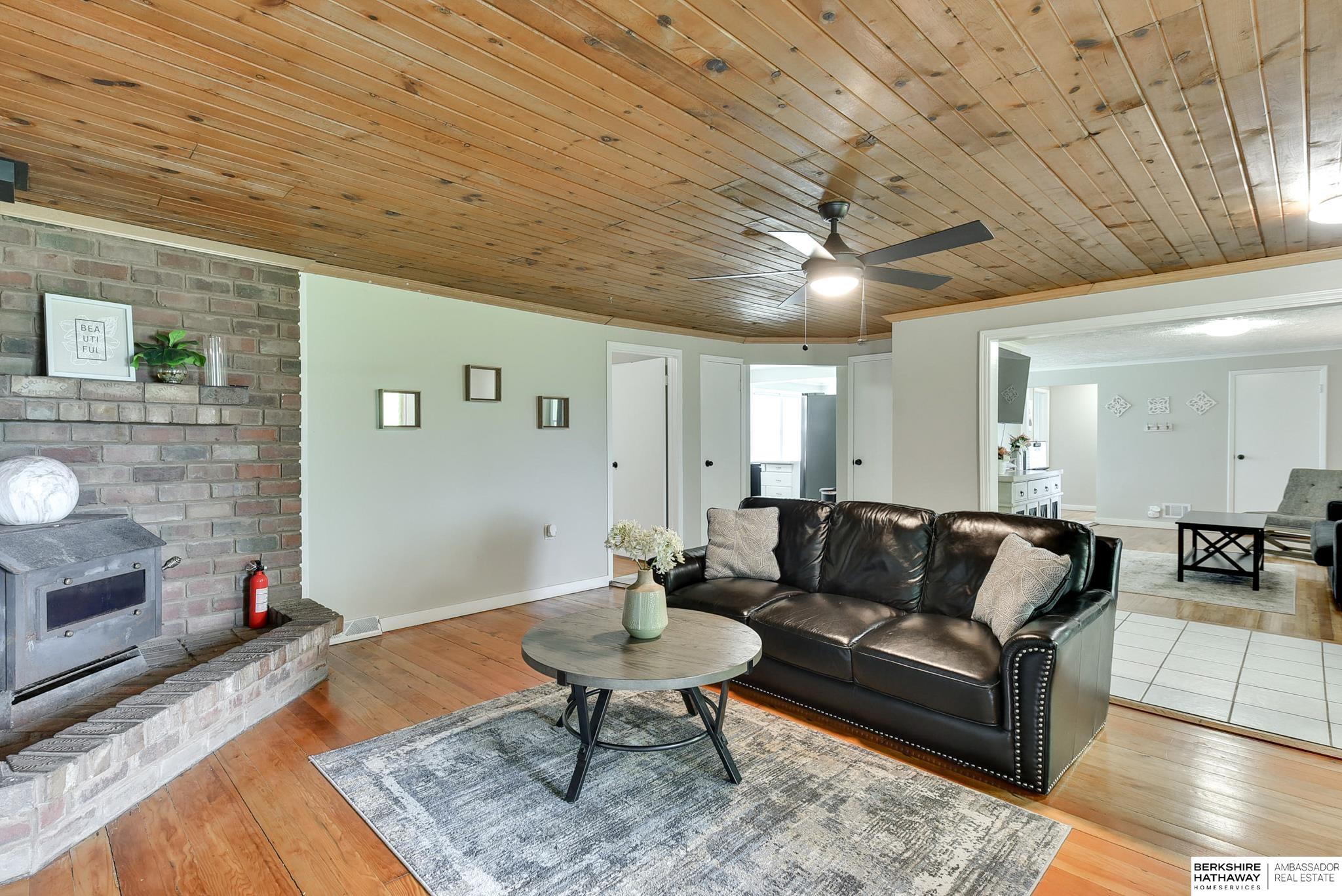 Omaha, Nebraska 68022, United States, 3 Bedrooms Bedrooms, ,1 BathroomBathrooms,Residential,Active,11399