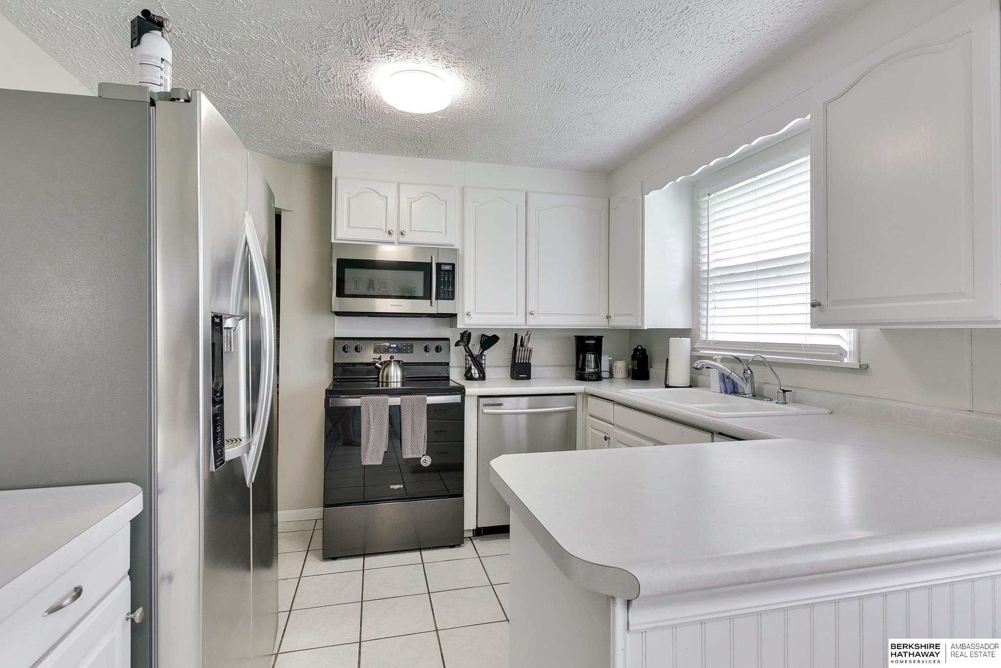 Omaha, Nebraska 68022, United States, 3 Bedrooms Bedrooms, ,1 BathroomBathrooms,Residential,Active,11399