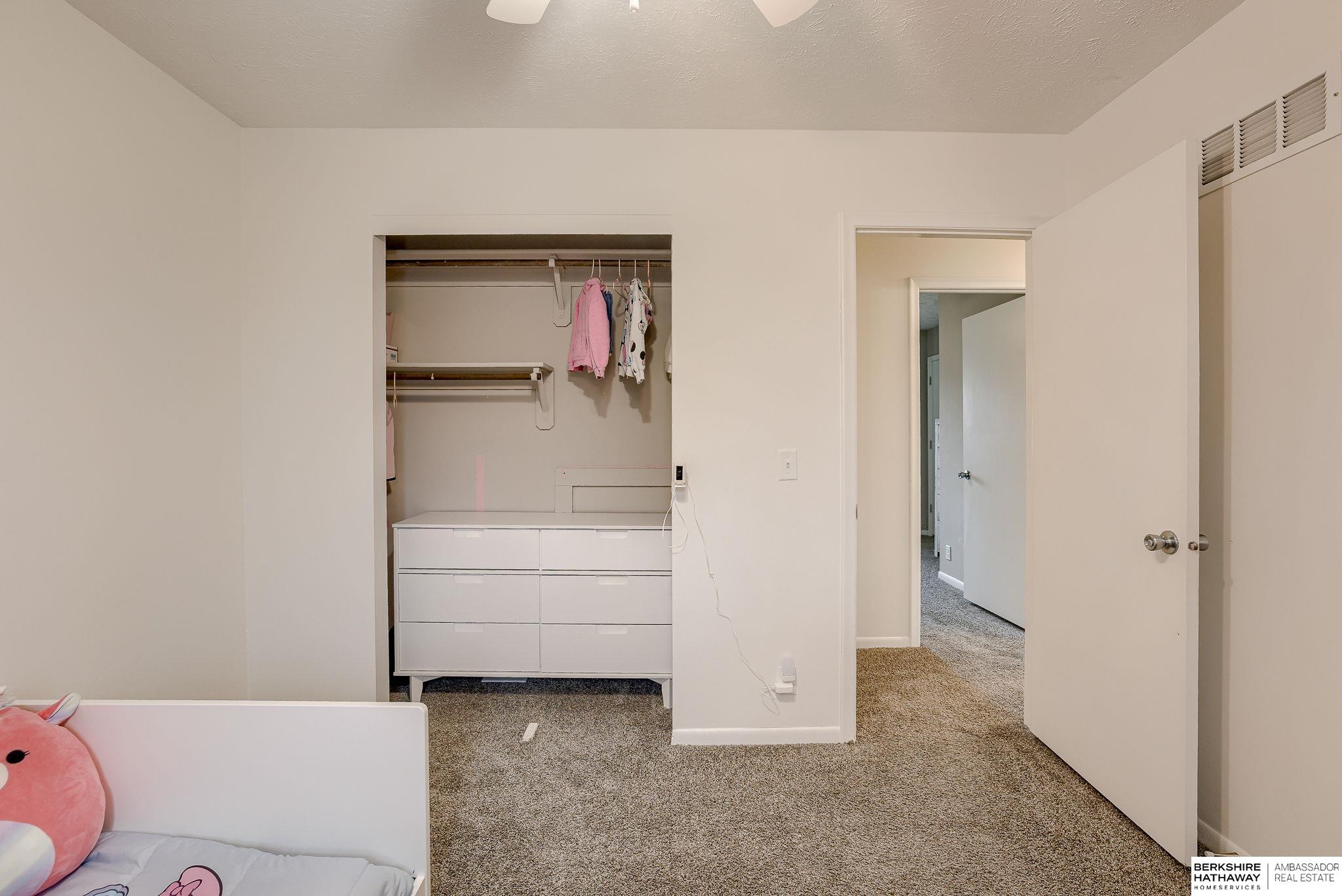 Omaha, Nebraska 68138, United States, 3 Bedrooms Bedrooms, ,2 BathroomsBathrooms,Residential,Pending,4167