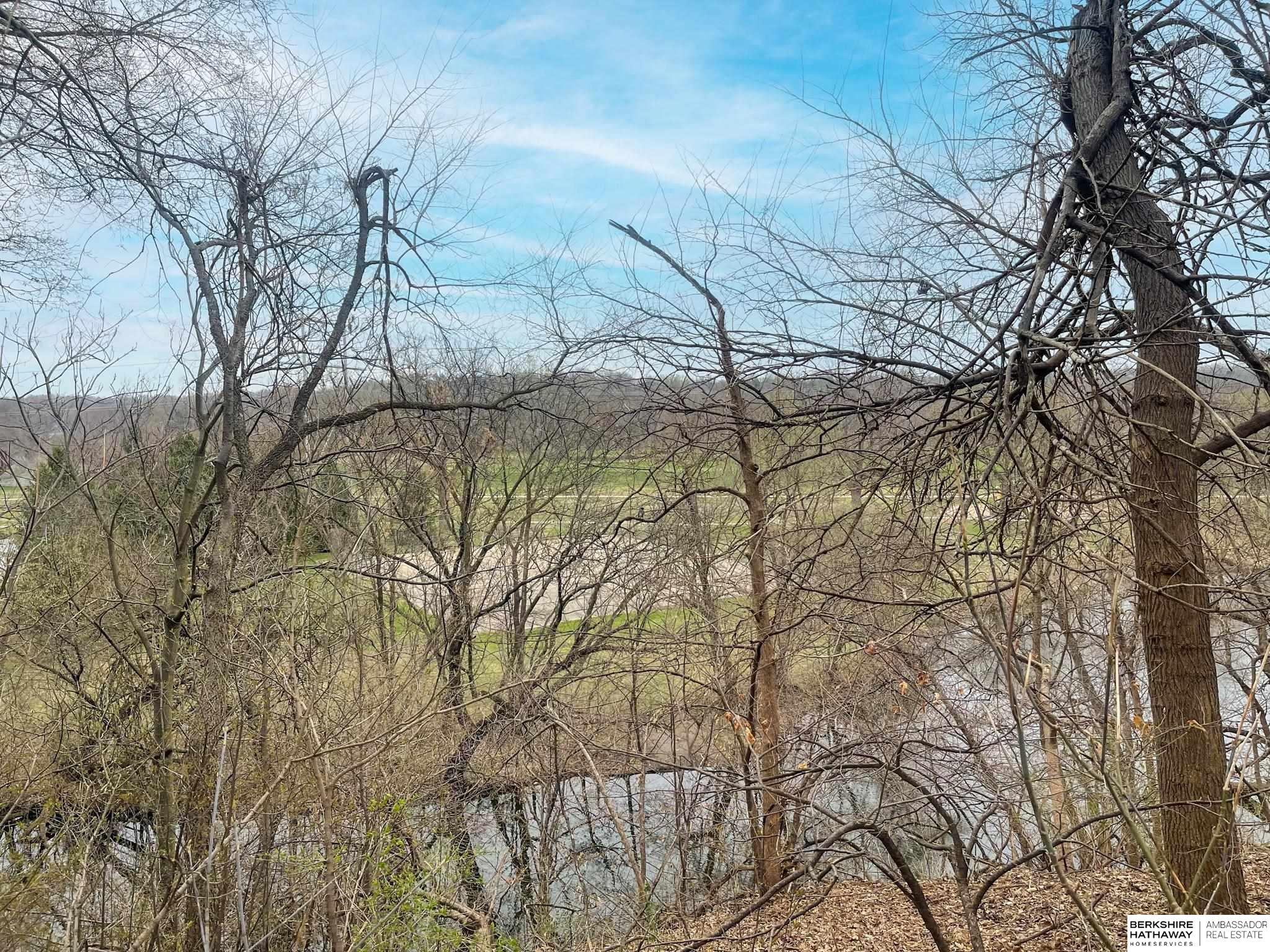 Omaha, Nebraska 68124, United States, 3 Bedrooms Bedrooms, ,3 BathroomsBathrooms,Residential,Pending,102563