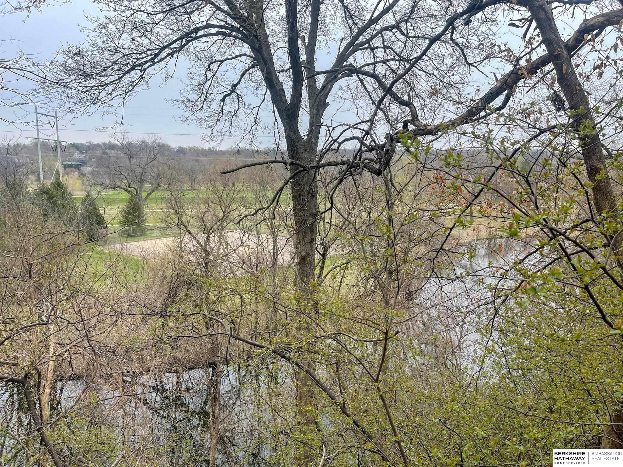 Omaha, Nebraska 68124, United States, 3 Bedrooms Bedrooms, ,3 BathroomsBathrooms,Residential,Pending,102563