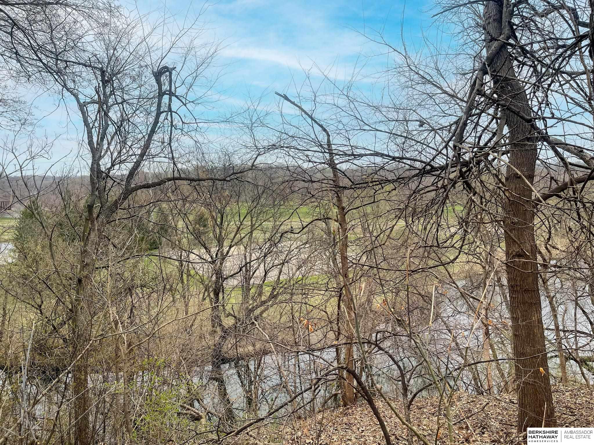 Omaha, Nebraska 68124, United States, 3 Bedrooms Bedrooms, ,3 BathroomsBathrooms,Residential,Pending,102563