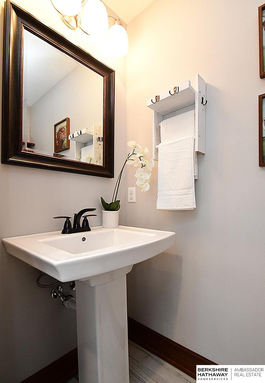 Blair, Nebraska 68008, United States, 2 Bedrooms Bedrooms, ,2 BathroomsBathrooms,Residential,Active,95674