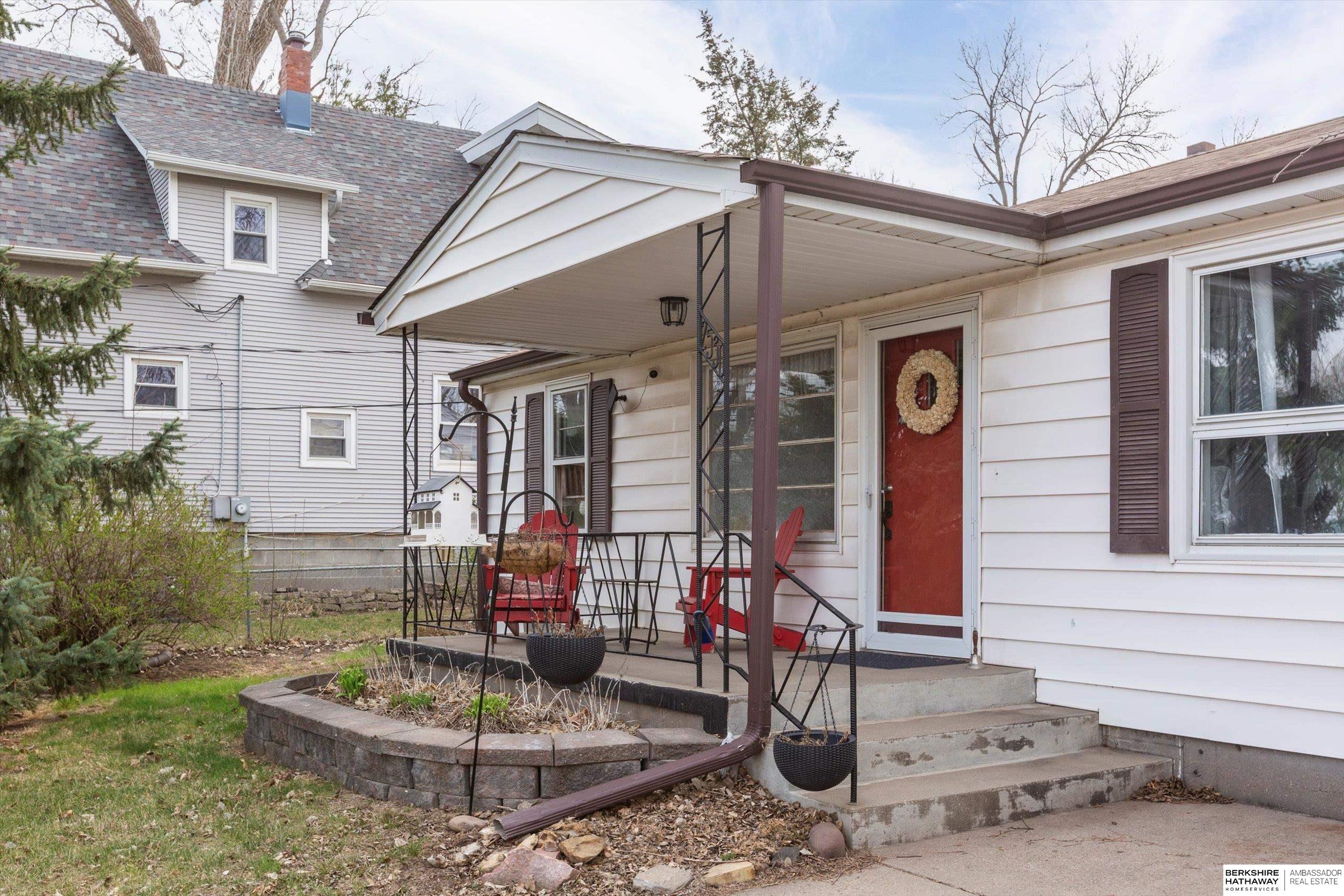 Omaha, Nebraska 68134, United States, 3 Bedrooms Bedrooms, ,2 BathroomsBathrooms,Residential,Pending,106917