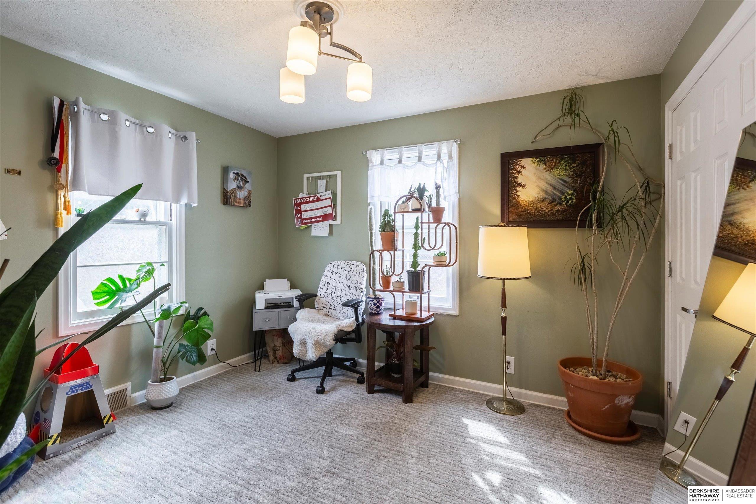 Omaha, Nebraska 68134, United States, 3 Bedrooms Bedrooms, ,2 BathroomsBathrooms,Residential,Pending,106917