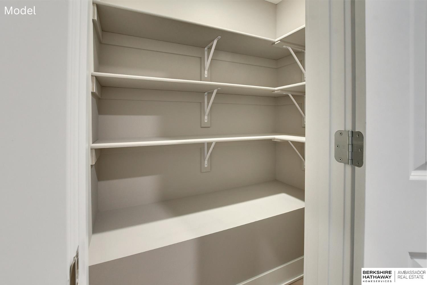 Elkhorn, Nebraska 68022, United States, 2 Bedrooms Bedrooms, ,2 BathroomsBathrooms,Residential,Active,74196