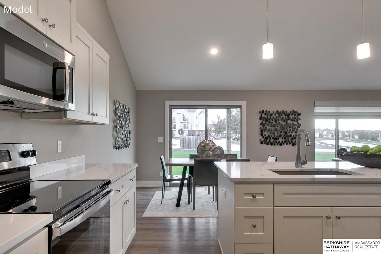 Elkhorn, Nebraska 68022, United States, 2 Bedrooms Bedrooms, ,2 BathroomsBathrooms,Residential,Active,74196