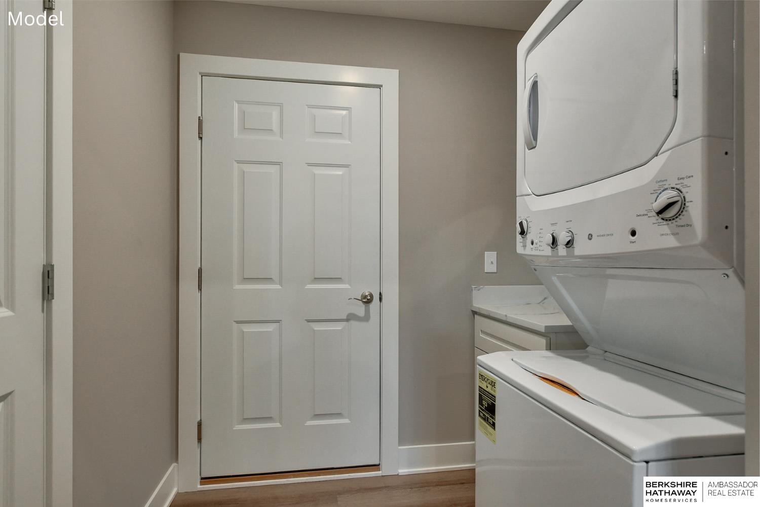 Elkhorn, Nebraska 68022, United States, 2 Bedrooms Bedrooms, ,2 BathroomsBathrooms,Residential,Active,74196