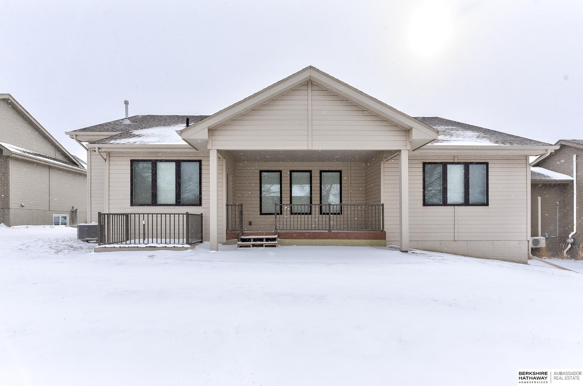 Omaha, Nebraska 68130, United States, 3 Bedrooms Bedrooms, ,3 BathroomsBathrooms,Residential,Active,5786