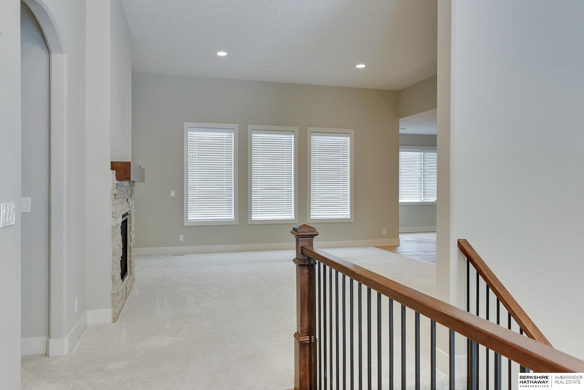 Omaha, Nebraska 68130, United States, 3 Bedrooms Bedrooms, ,3 BathroomsBathrooms,Residential,Active,5786