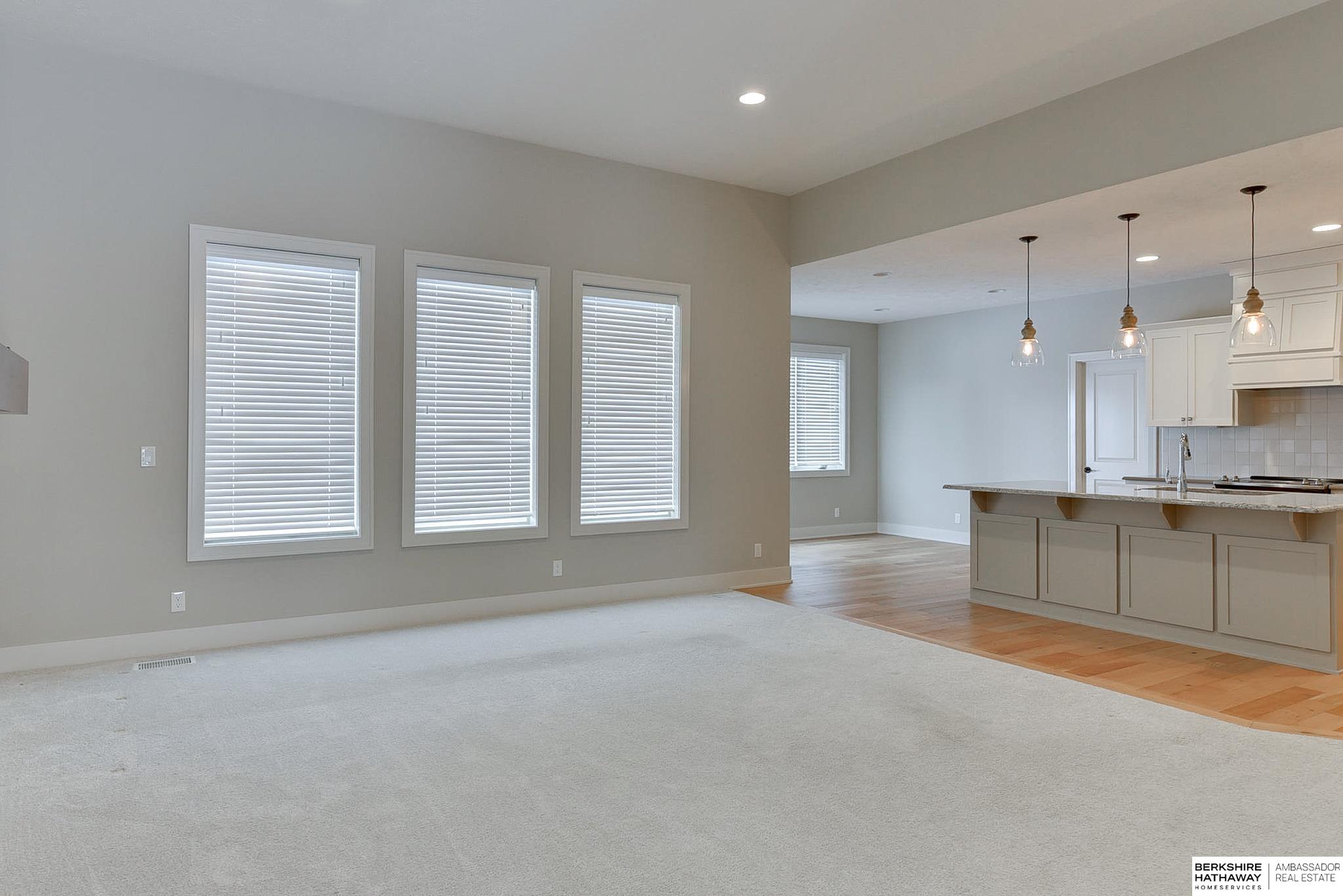 Omaha, Nebraska 68130, United States, 3 Bedrooms Bedrooms, ,3 BathroomsBathrooms,Residential,Active,5786