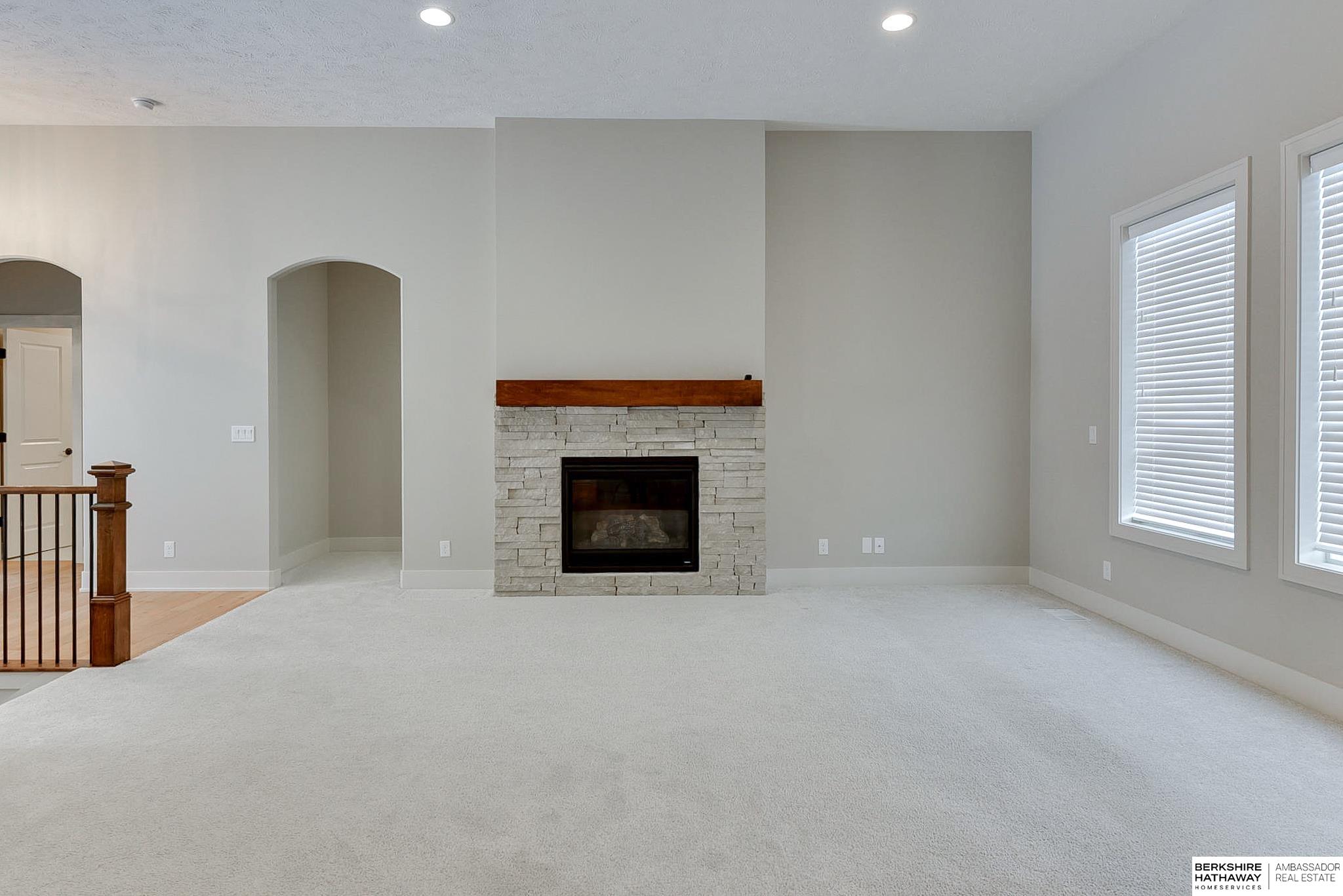 Omaha, Nebraska 68130, United States, 3 Bedrooms Bedrooms, ,3 BathroomsBathrooms,Residential,Active,5786