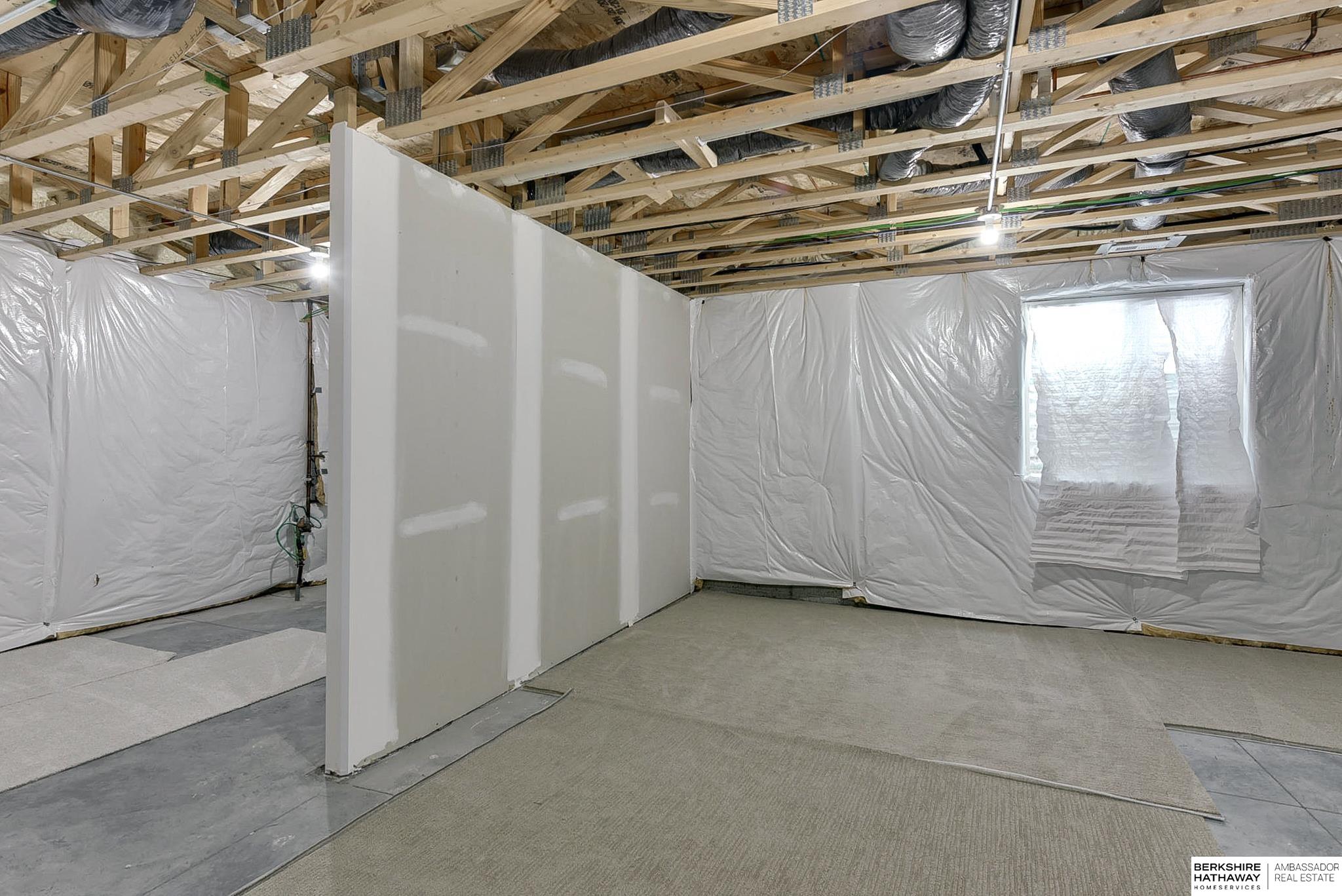 Omaha, Nebraska 68130, United States, 3 Bedrooms Bedrooms, ,3 BathroomsBathrooms,Residential,Active,5786