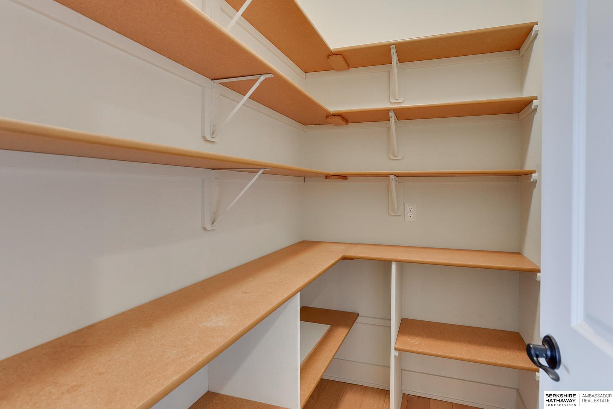 Omaha, Nebraska 68130, United States, 3 Bedrooms Bedrooms, ,3 BathroomsBathrooms,Residential,Active,5786