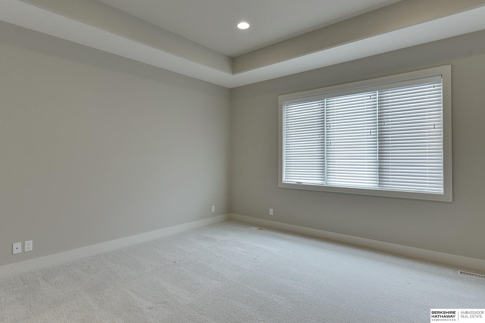 Omaha, Nebraska 68130, United States, 3 Bedrooms Bedrooms, ,3 BathroomsBathrooms,Residential,Active,5786