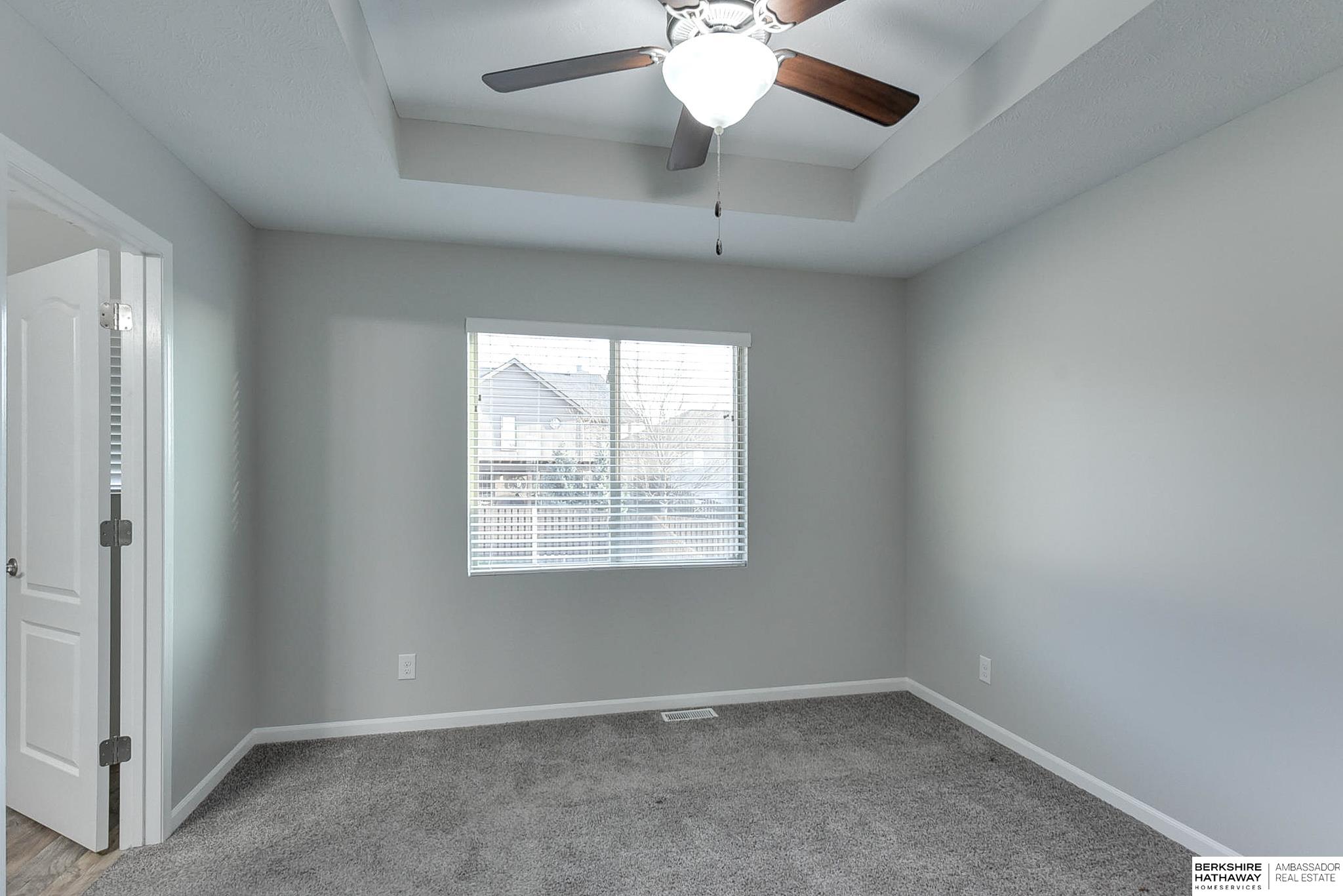 Omaha, Nebraska 68122, United States, 3 Bedrooms Bedrooms, ,2 BathroomsBathrooms,Residential,Pending,28730