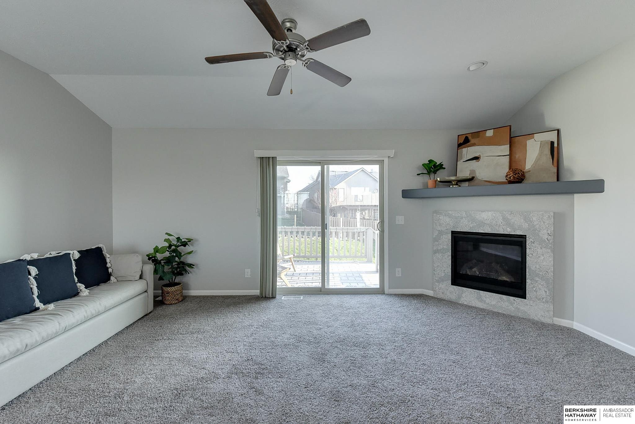 Omaha, Nebraska 68122, United States, 3 Bedrooms Bedrooms, ,2 BathroomsBathrooms,Residential,Pending,28730