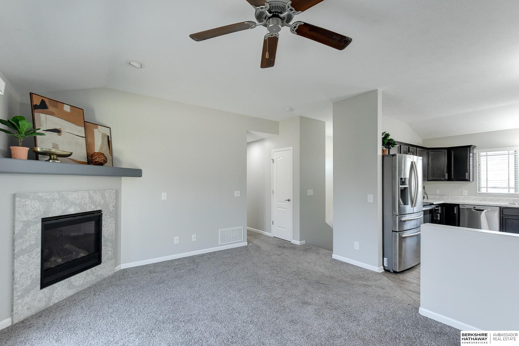 Omaha, Nebraska 68122, United States, 3 Bedrooms Bedrooms, ,2 BathroomsBathrooms,Residential,Pending,28730