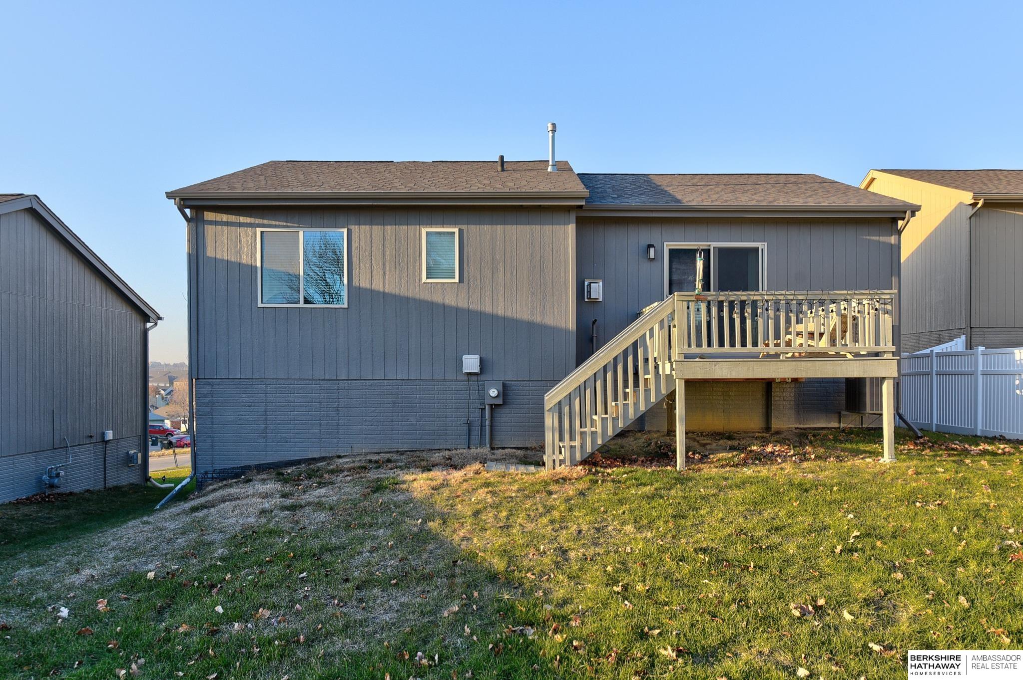 Omaha, Nebraska 68122, United States, 3 Bedrooms Bedrooms, ,2 BathroomsBathrooms,Residential,Pending,28730