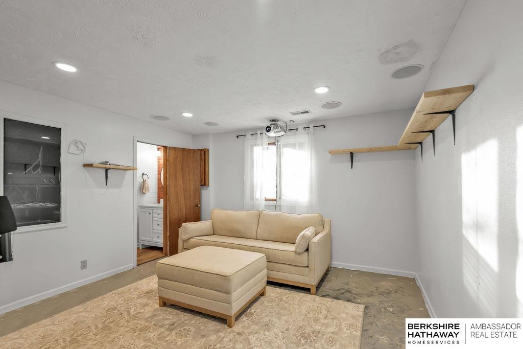 Omaha, Nebraska 68157, United States, 3 Bedrooms Bedrooms, ,3 BathroomsBathrooms,Residential,Active,19075