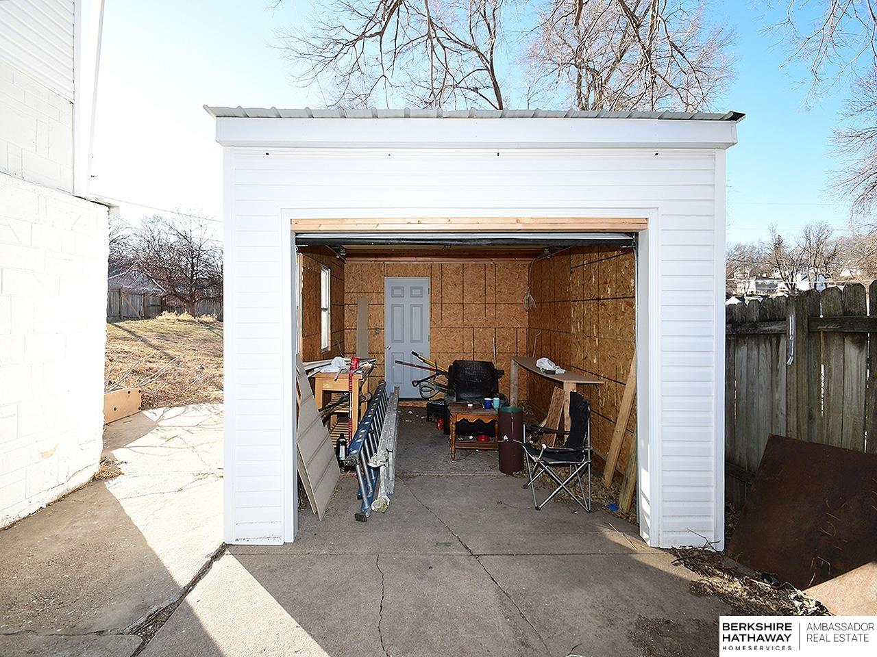 Omaha, Nebraska 68104, United States, 3 Bedrooms Bedrooms, ,3 BathroomsBathrooms,Residential,Active,93055