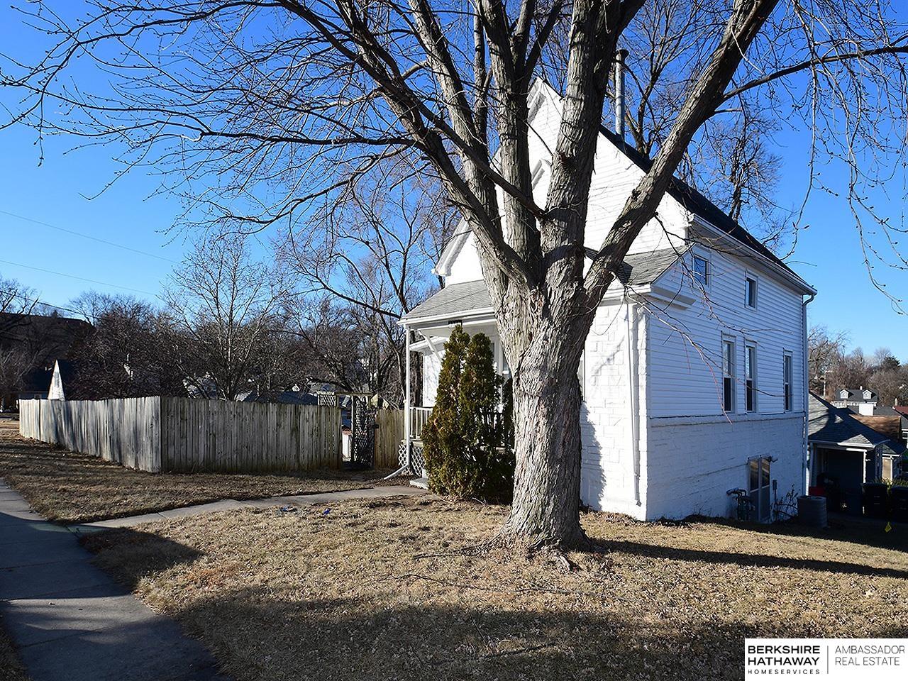 Omaha, Nebraska 68104, United States, 3 Bedrooms Bedrooms, ,3 BathroomsBathrooms,Residential,Active,93055