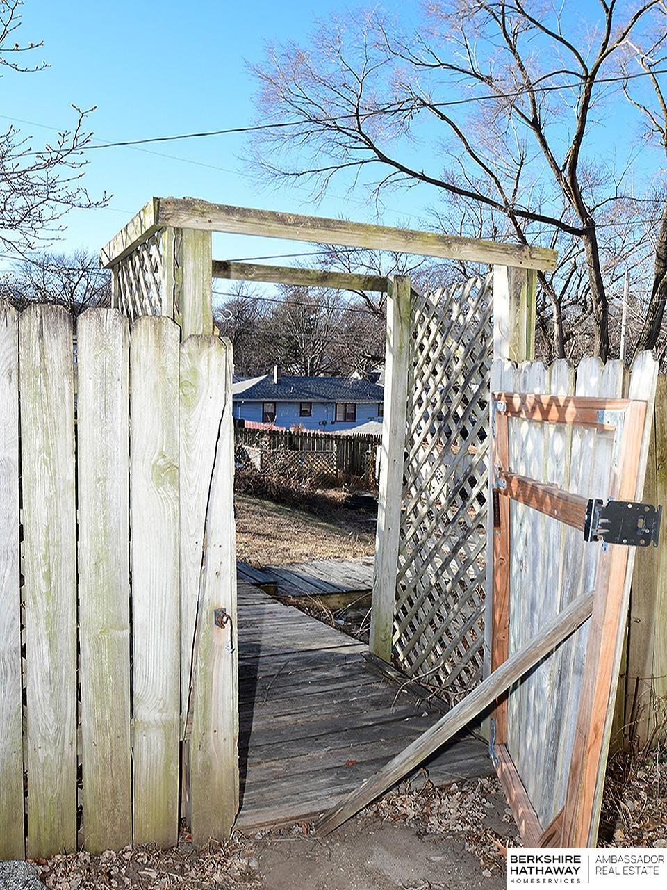 Omaha, Nebraska 68104, United States, 3 Bedrooms Bedrooms, ,3 BathroomsBathrooms,Residential,Active,93055