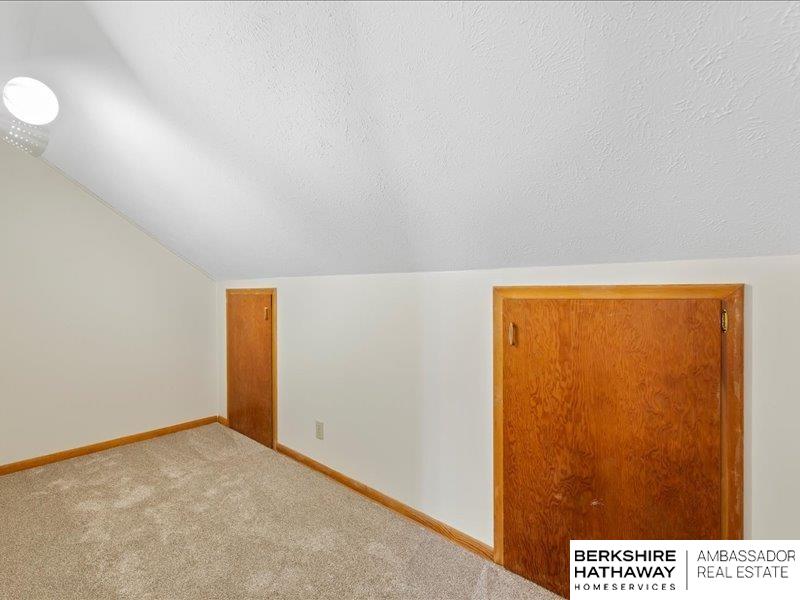 Omaha, Nebraska 68106, United States, 3 Bedrooms Bedrooms, ,3 BathroomsBathrooms,Residential,Pending,93870