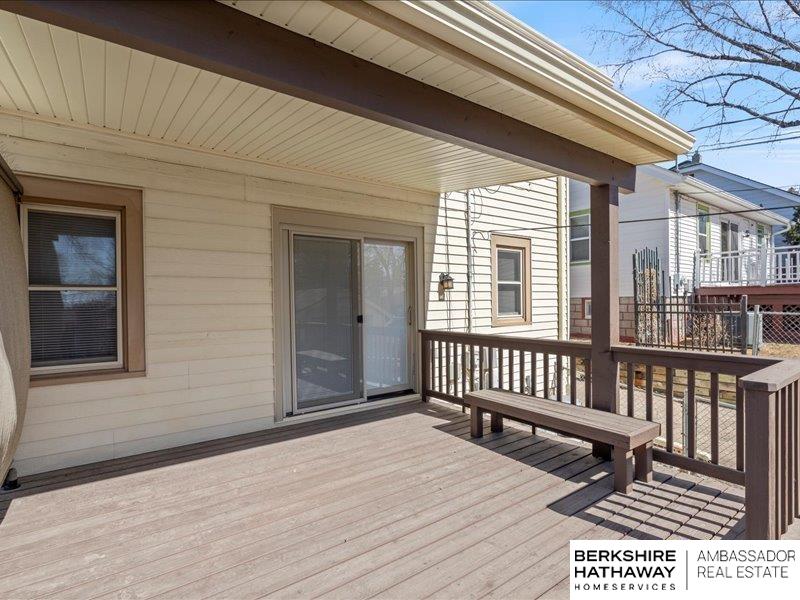 Omaha, Nebraska 68106, United States, 3 Bedrooms Bedrooms, ,3 BathroomsBathrooms,Residential,Pending,93870