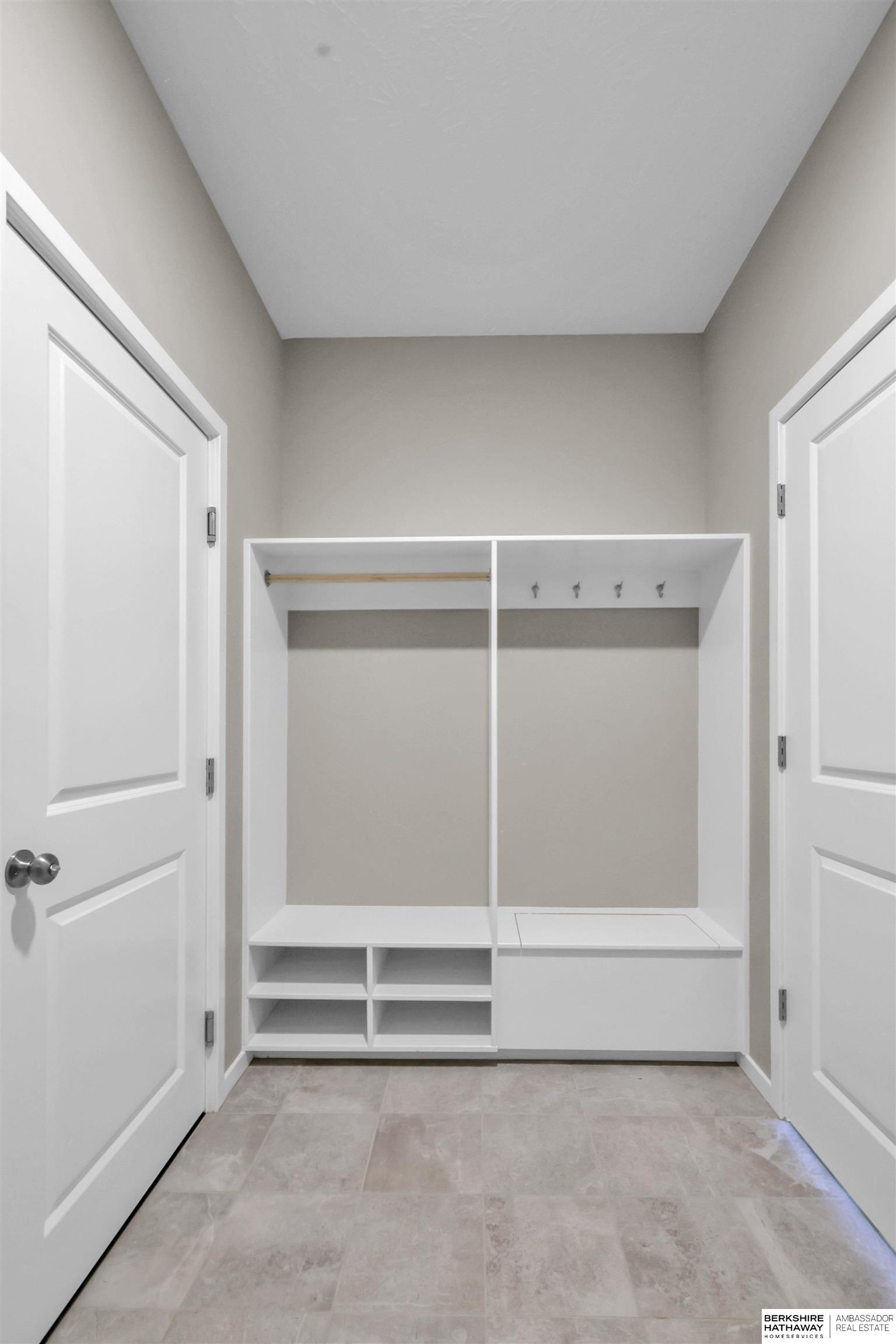 Bellevue, Nebraska 68123, United States, 3 Bedrooms Bedrooms, ,2 BathroomsBathrooms,Residential,Active,23665