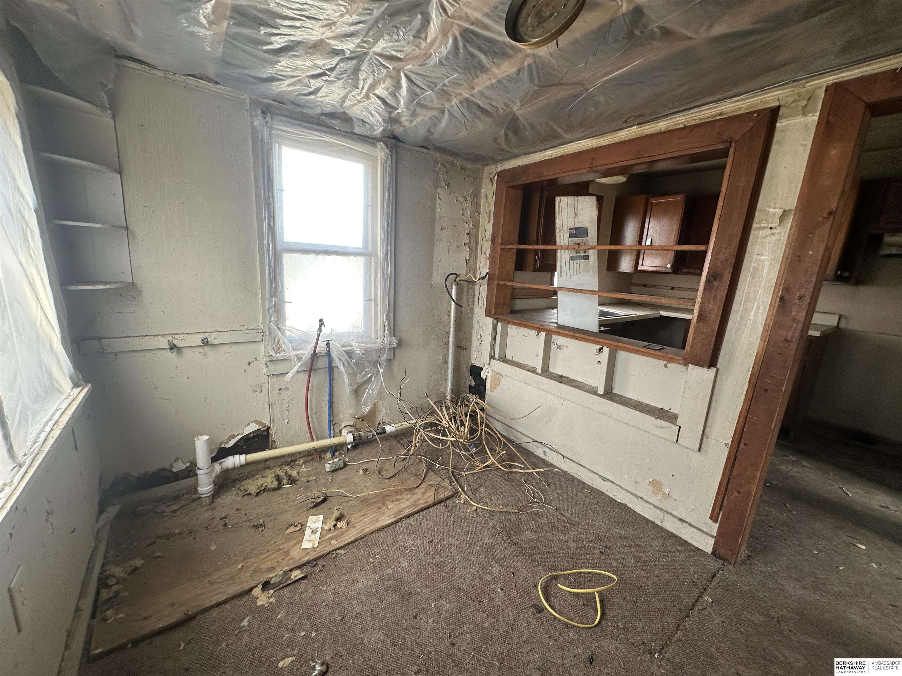 Decatur, Nebraska 68020, United States, 2 Bedrooms Bedrooms, ,1 BathroomBathrooms,Residential,Pending,85846