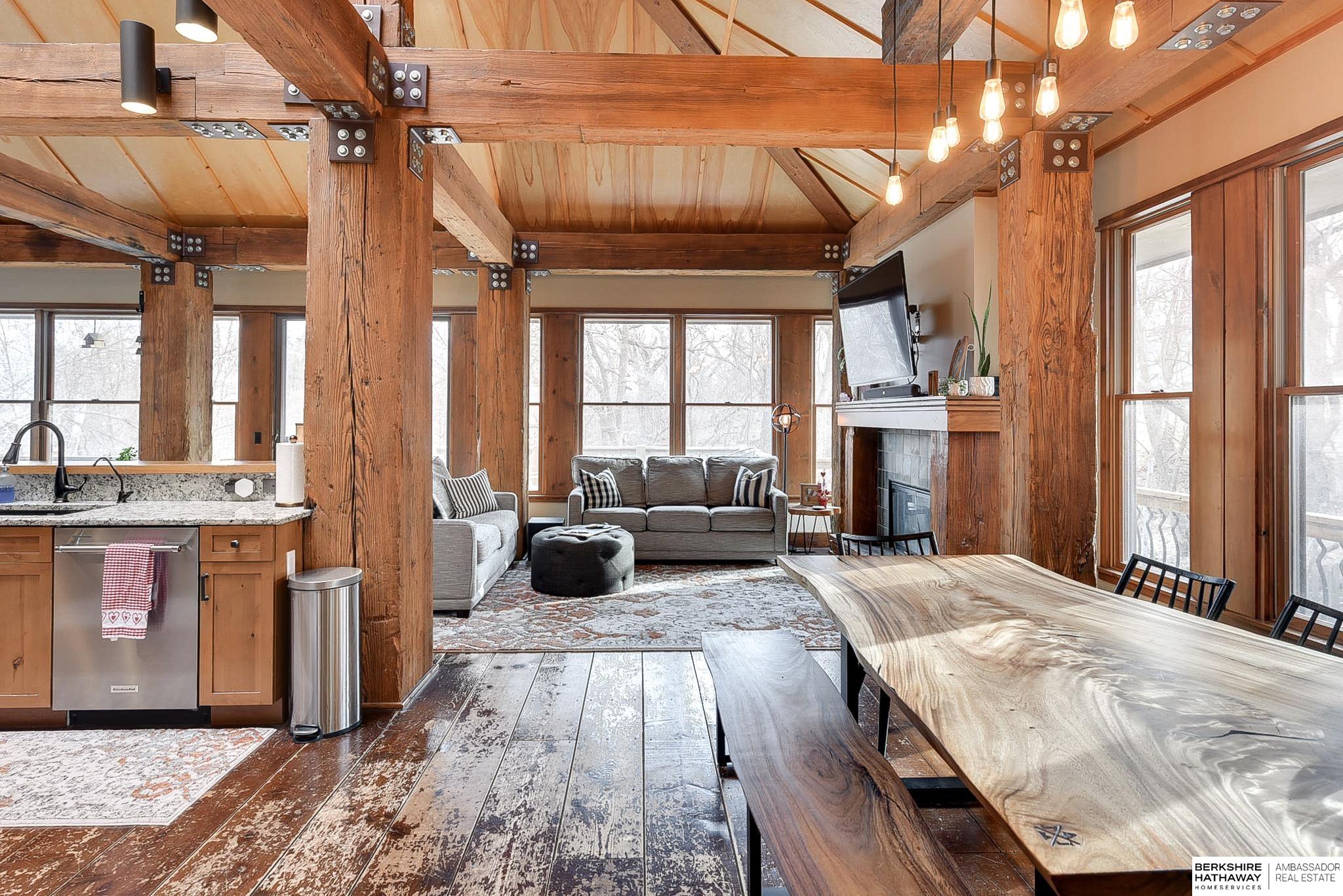 Plattsmouth, Nebraska 68048, United States, 3 Bedrooms Bedrooms, ,3 BathroomsBathrooms,Residential,Pending,10793