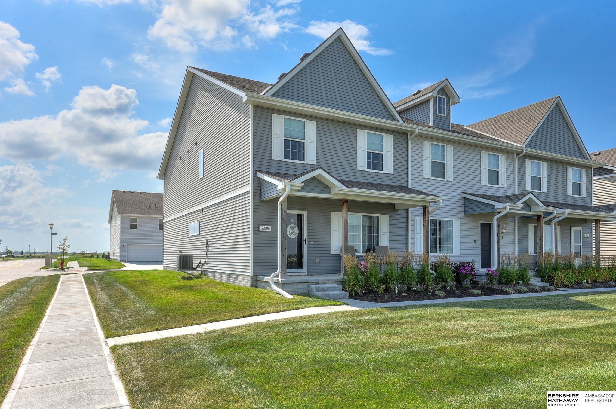 Fremont, Nebraska 68025, United States, 3 Bedrooms Bedrooms, ,3 BathroomsBathrooms,Residential,Pending,42452