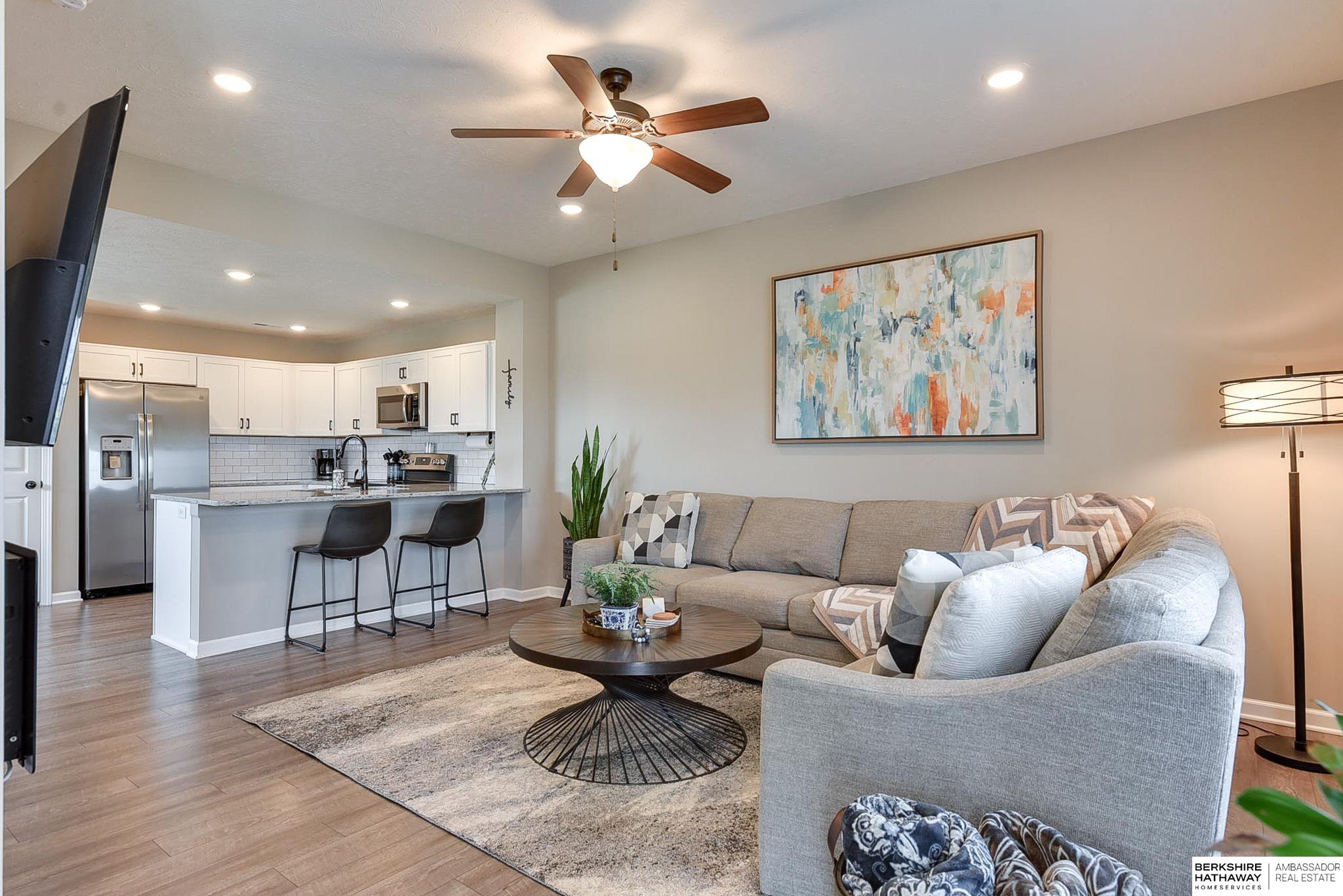 Fremont, Nebraska 68025, United States, 3 Bedrooms Bedrooms, ,3 BathroomsBathrooms,Residential,Pending,42452