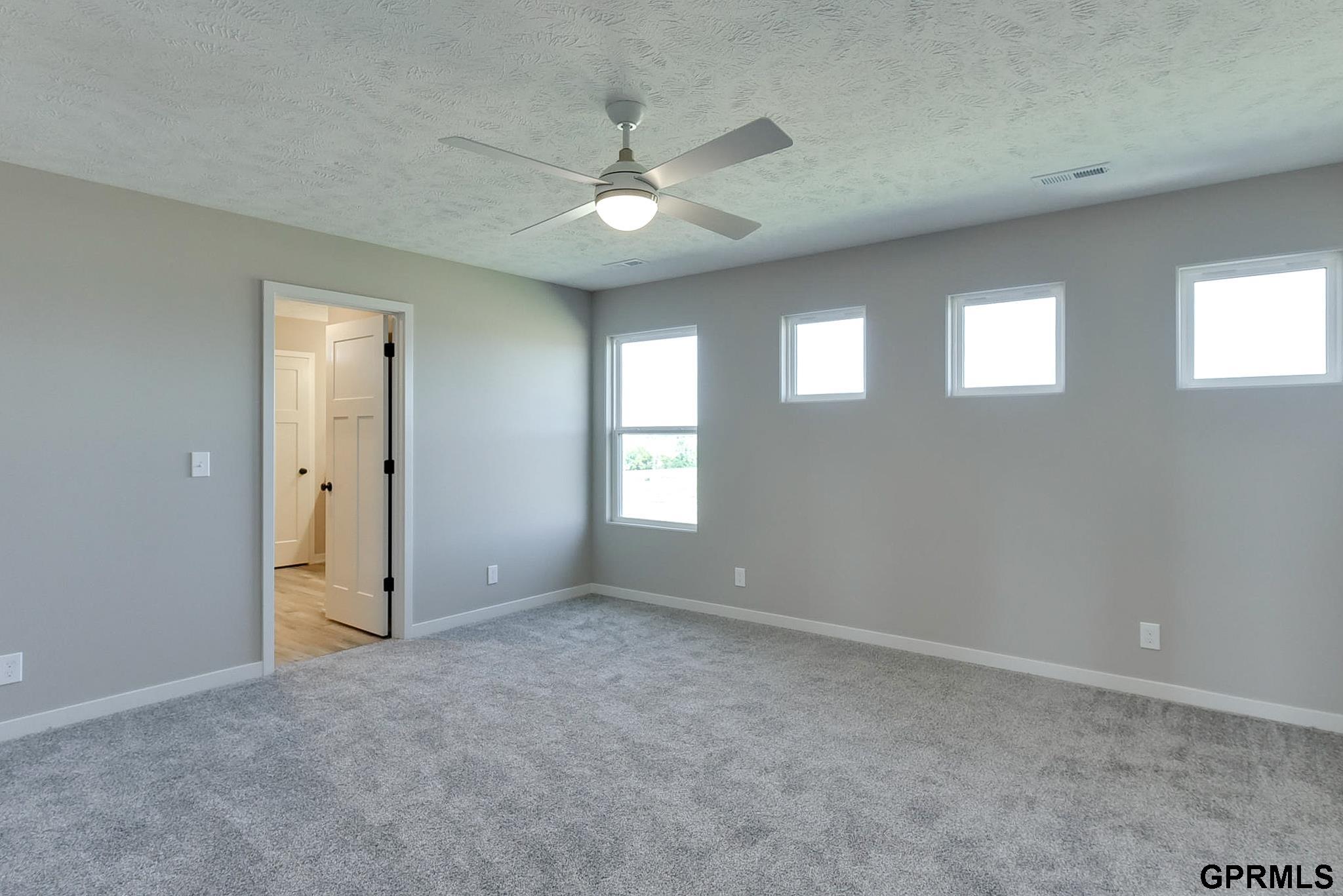 Elkhorn, Nebraska 68022, United States, 4 Bedrooms Bedrooms, ,3 BathroomsBathrooms,Residential,Active,23781